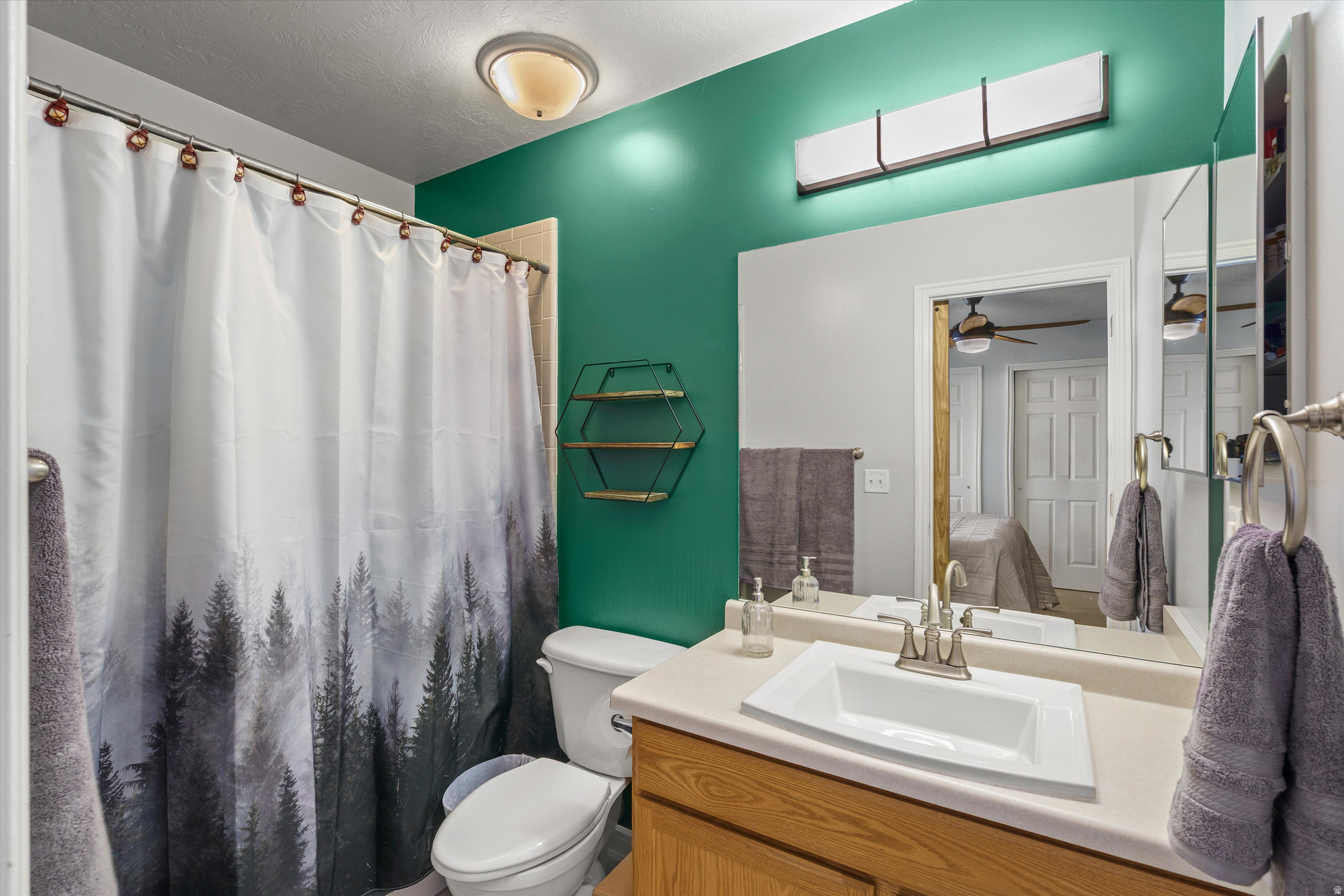 TAYLORS POINTE - Residential