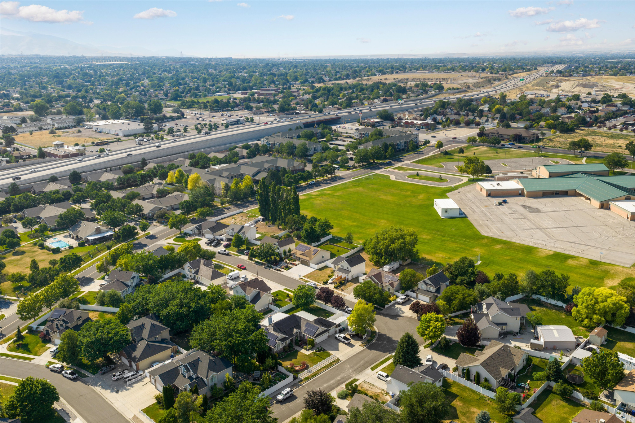 TAYLORS POINTE - Residential