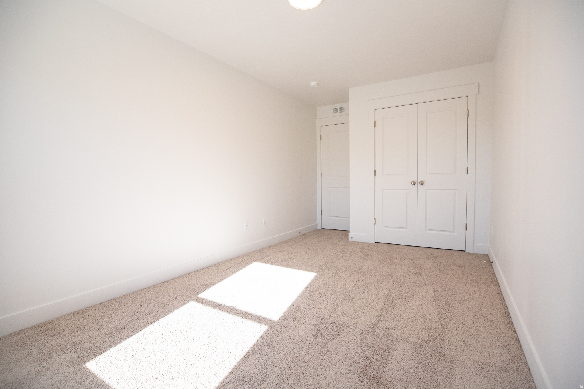 SALEM FIELDS - Residential