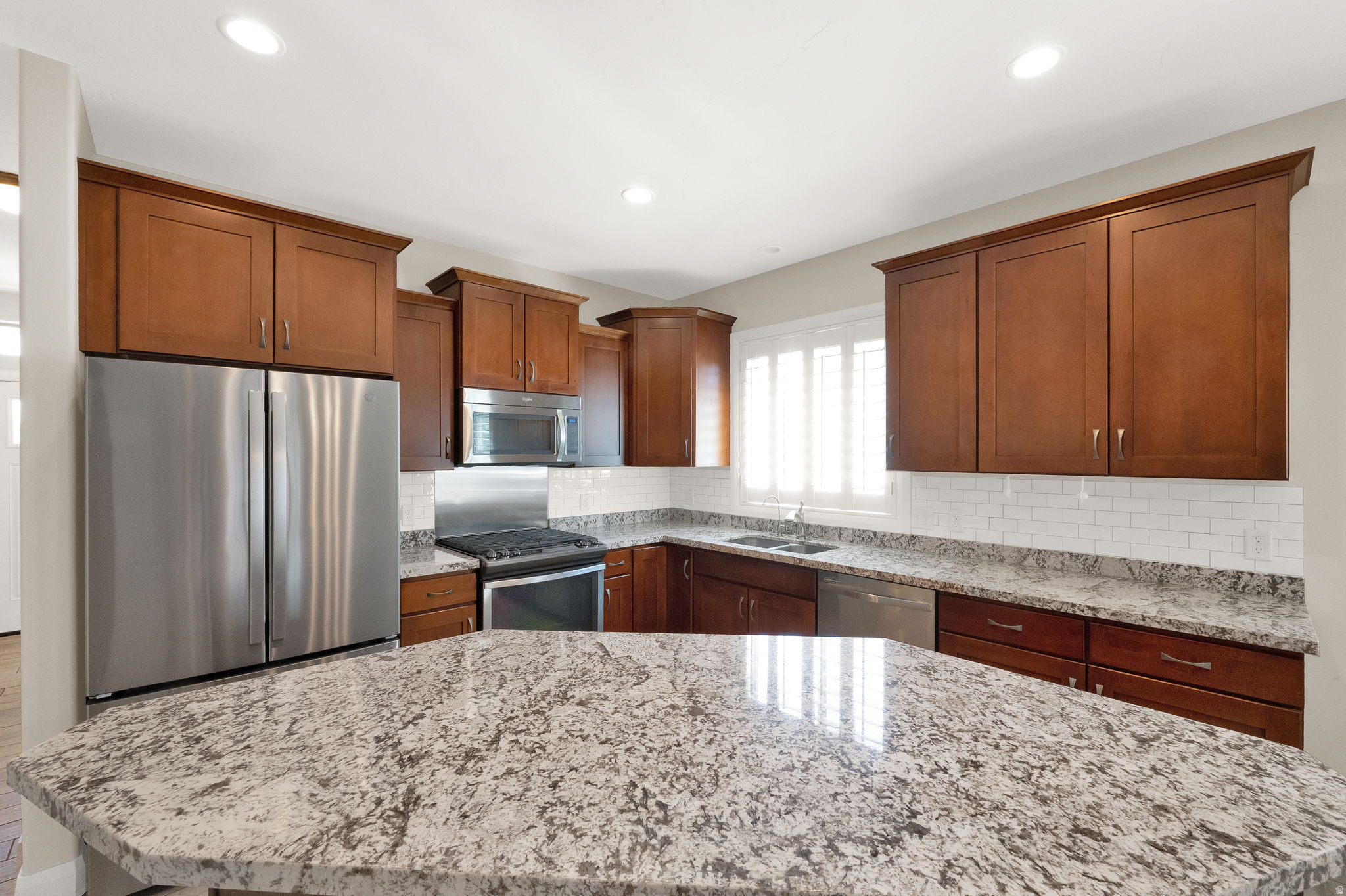 DELANDRAE HEIGHTS - Residential Lease