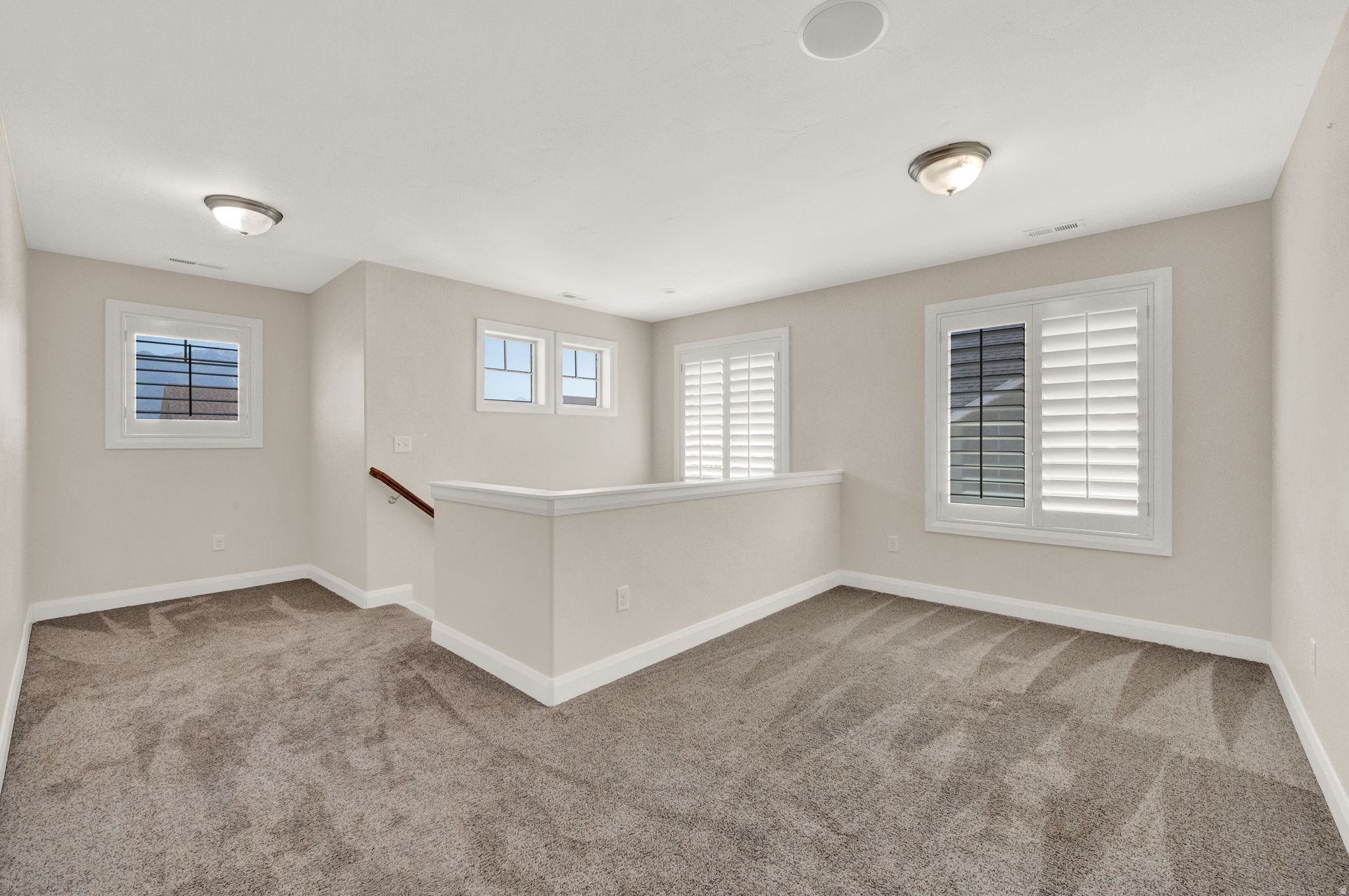 DELANDRAE HEIGHTS - Residential Lease