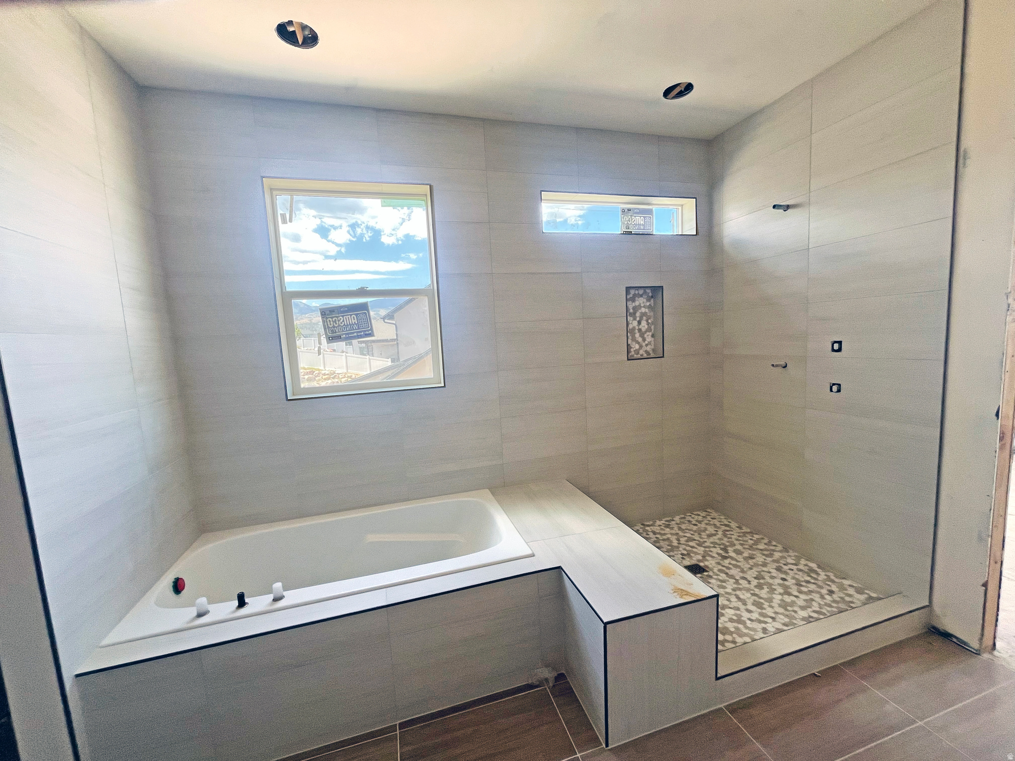 EASTRIDGE HERRIMAN - Residential