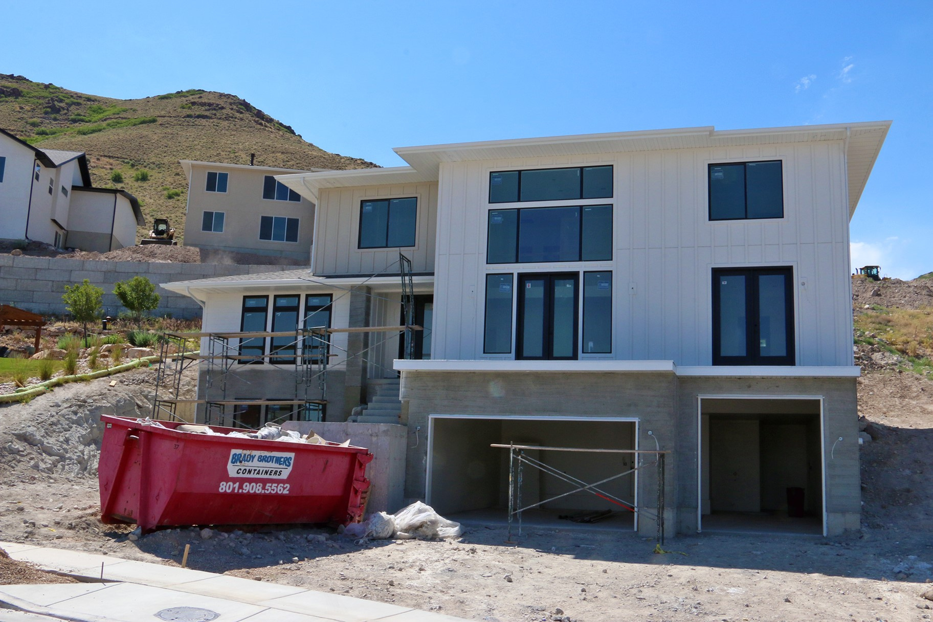 EASTRIDGE HERRIMAN - Residential