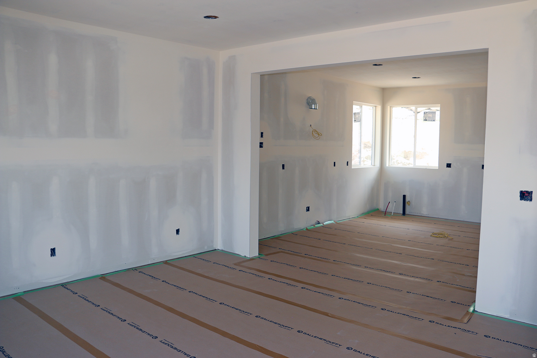 EASTRIDGE HERRIMAN - Residential