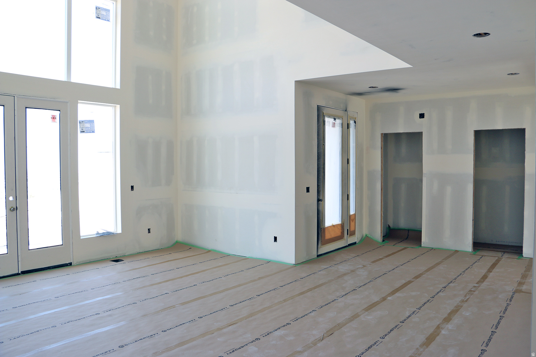 EASTRIDGE HERRIMAN - Residential