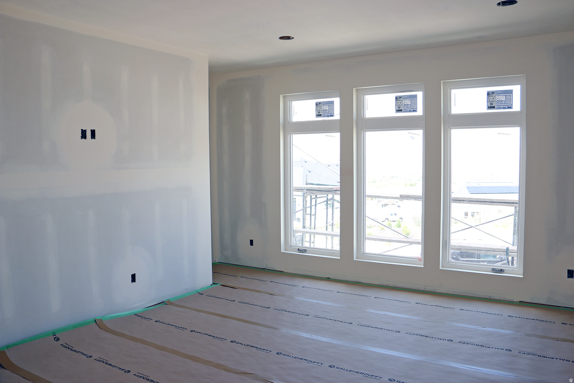 EASTRIDGE HERRIMAN - Residential