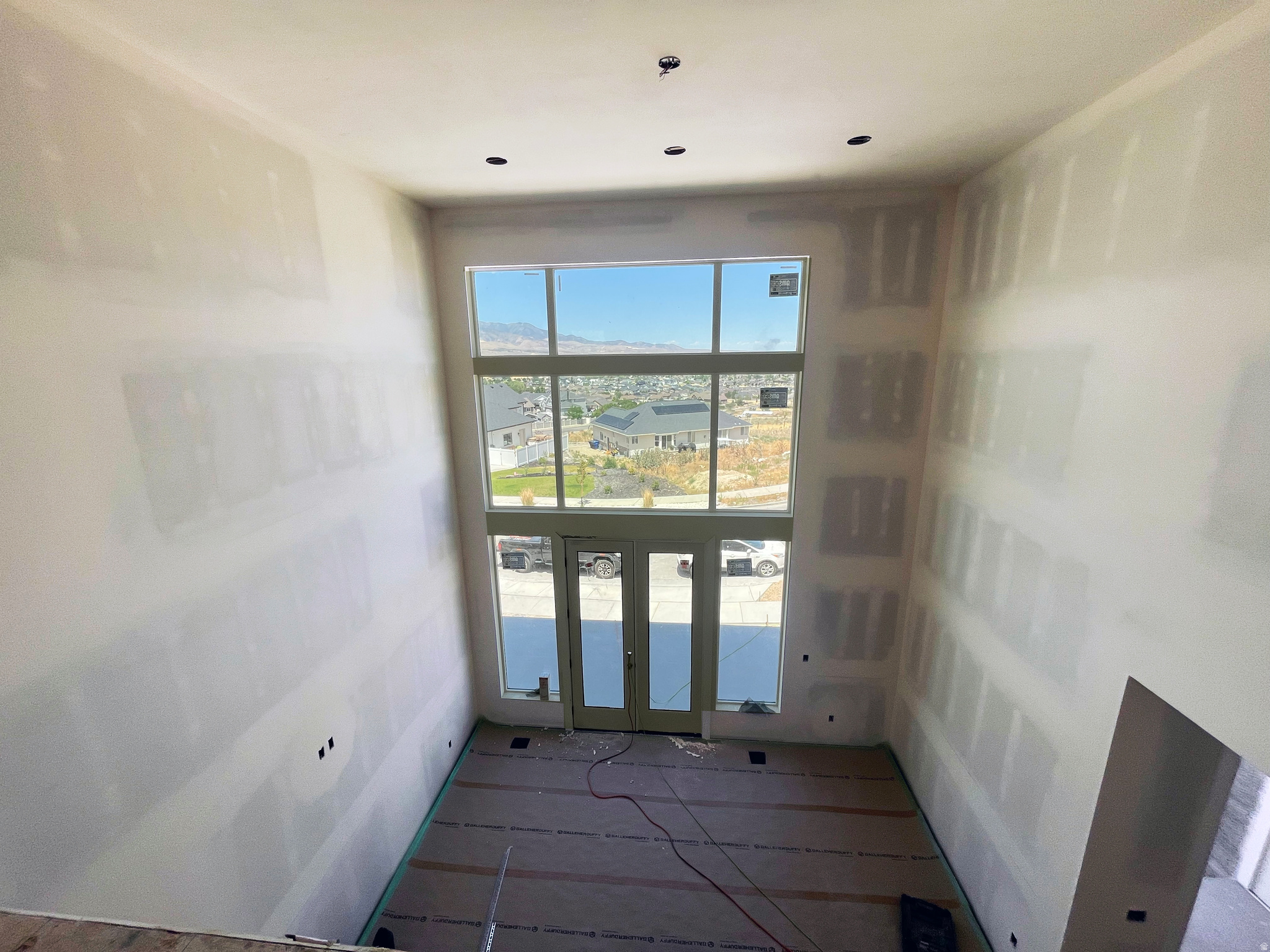 EASTRIDGE HERRIMAN - Residential