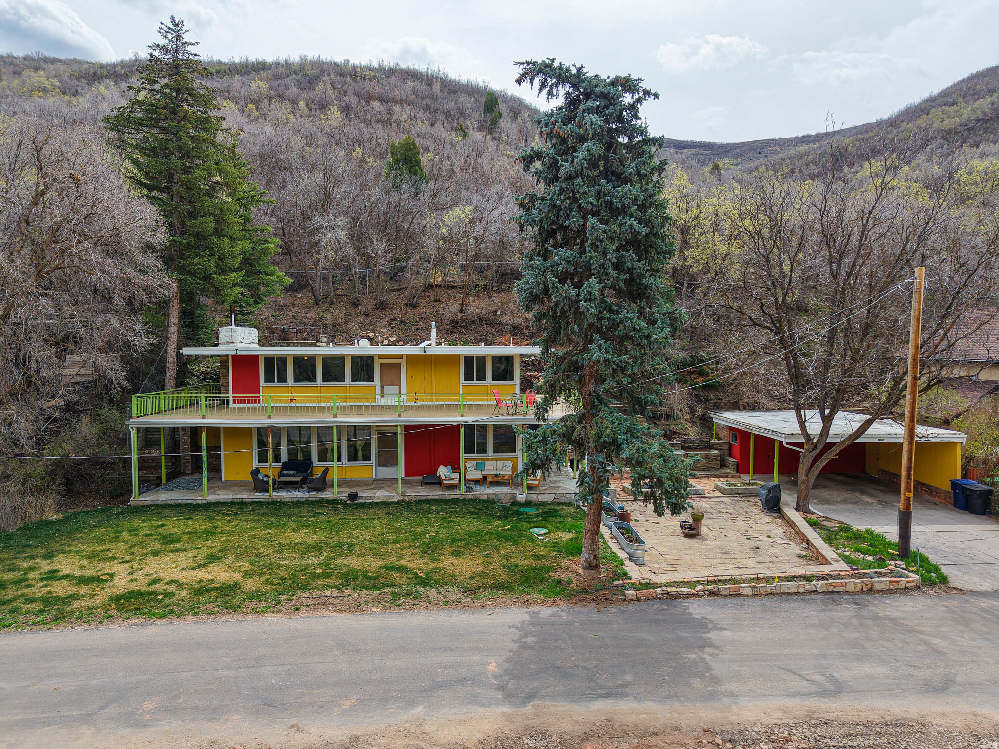 EMIGRATION - Residential