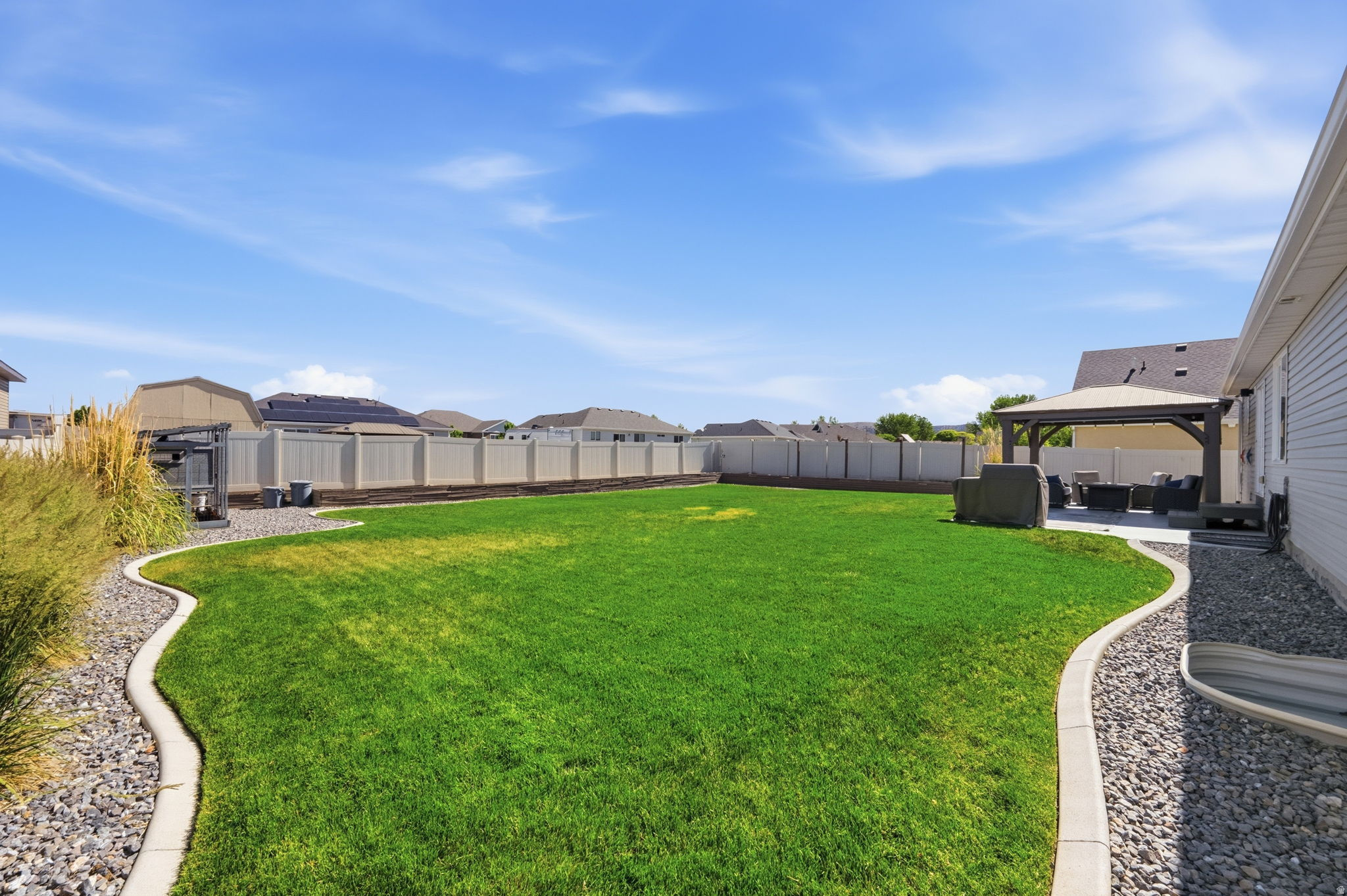 AUTUMN RIDGE - Residential