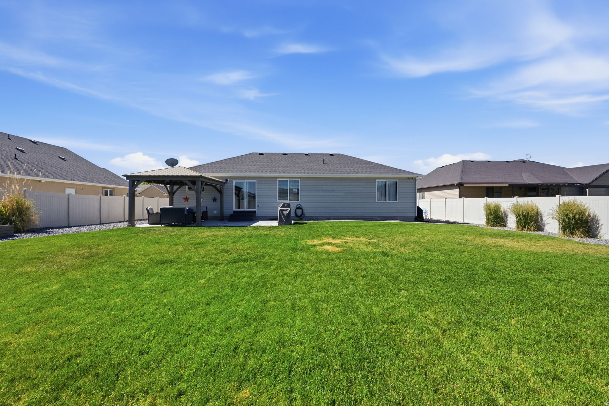 AUTUMN RIDGE - Residential