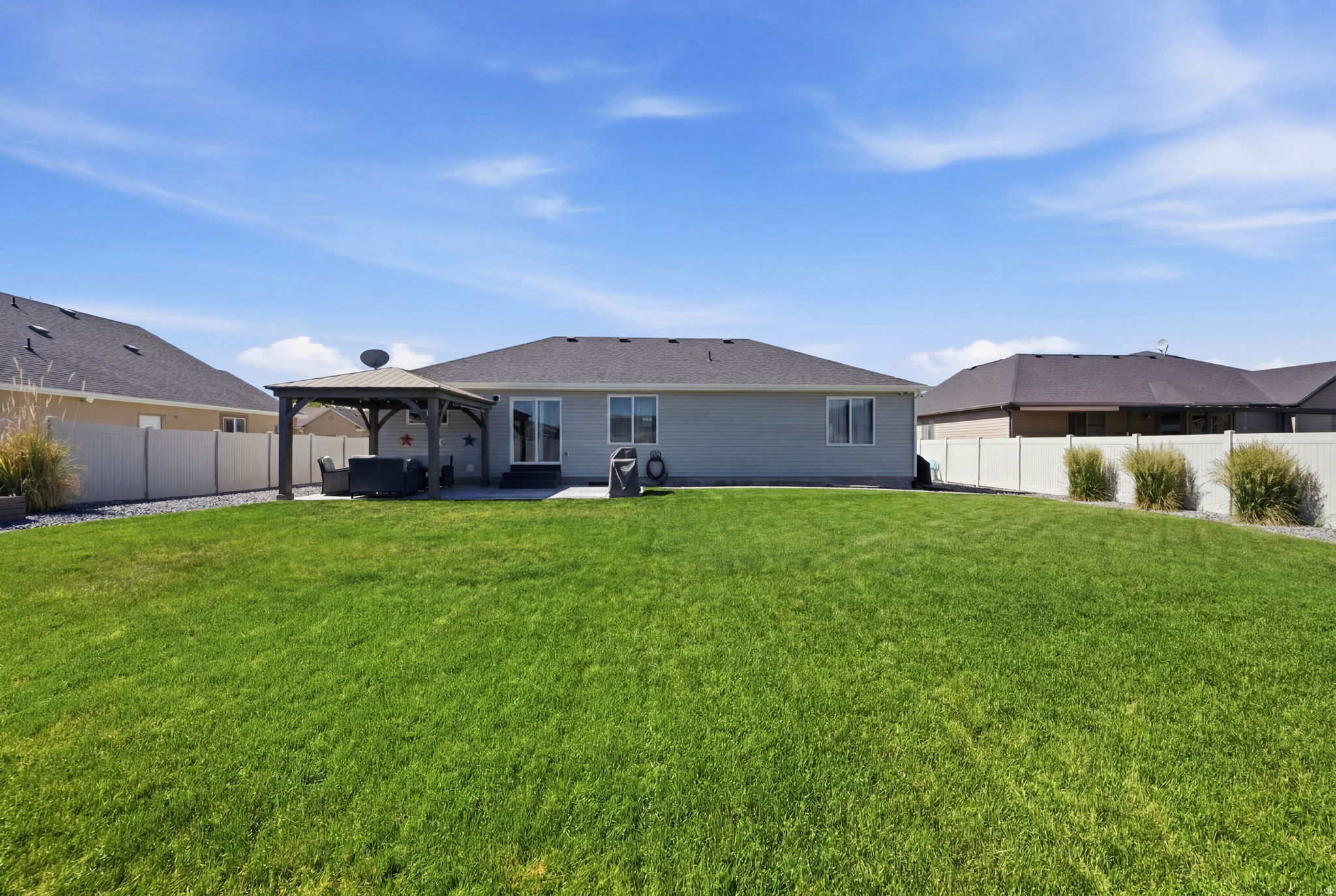 AUTUMN RIDGE - Residential