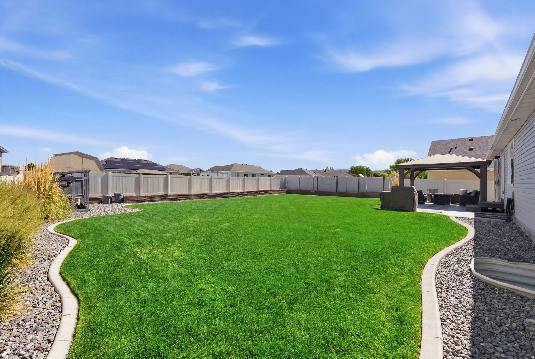 AUTUMN RIDGE - Residential