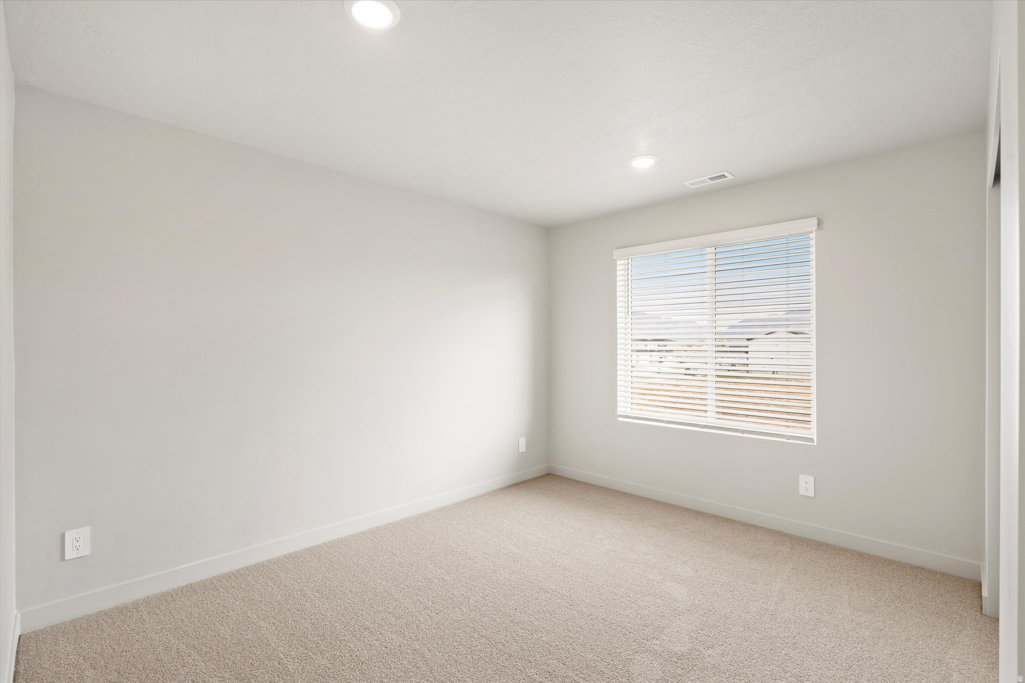 STRATTON ACRES - Residential