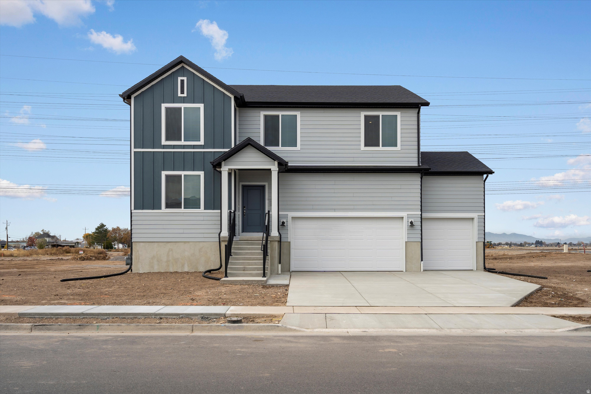 STRATTON ACRES - Residential