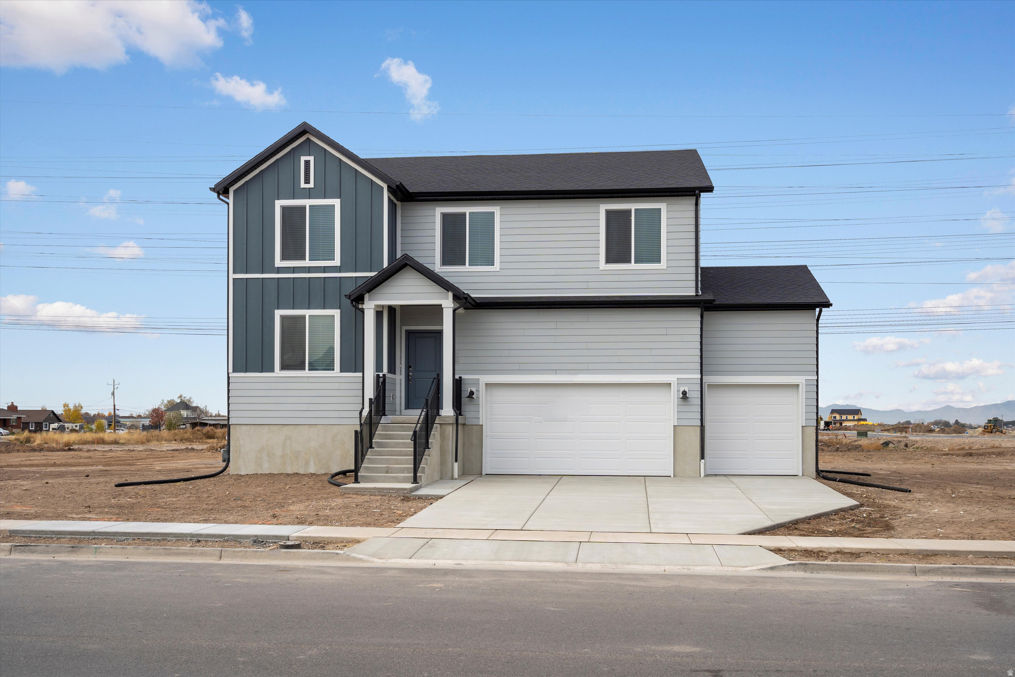 STRATTON ACRES - Residential