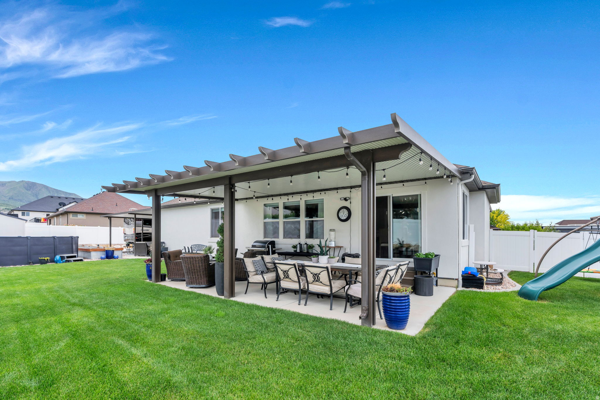 MOUNT LOAFER - Residential