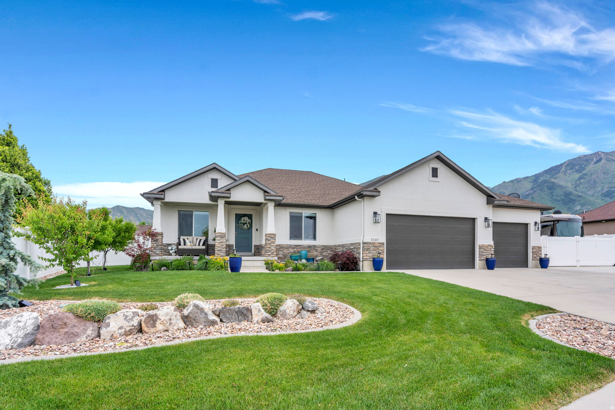 MOUNT LOAFER - Residential