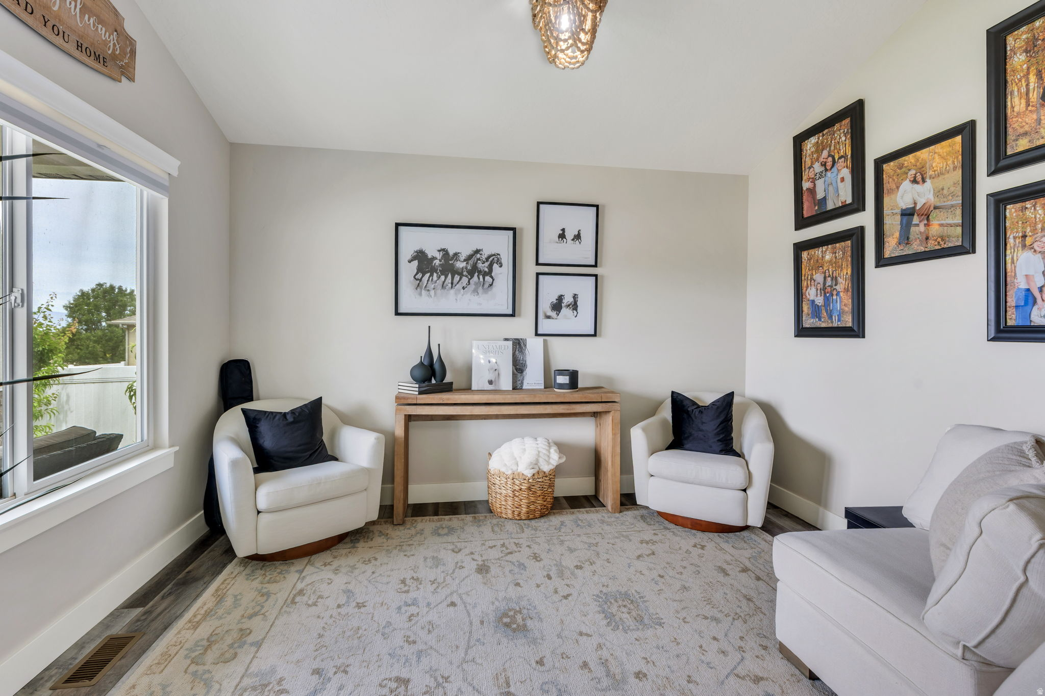 MOUNT LOAFER - Residential