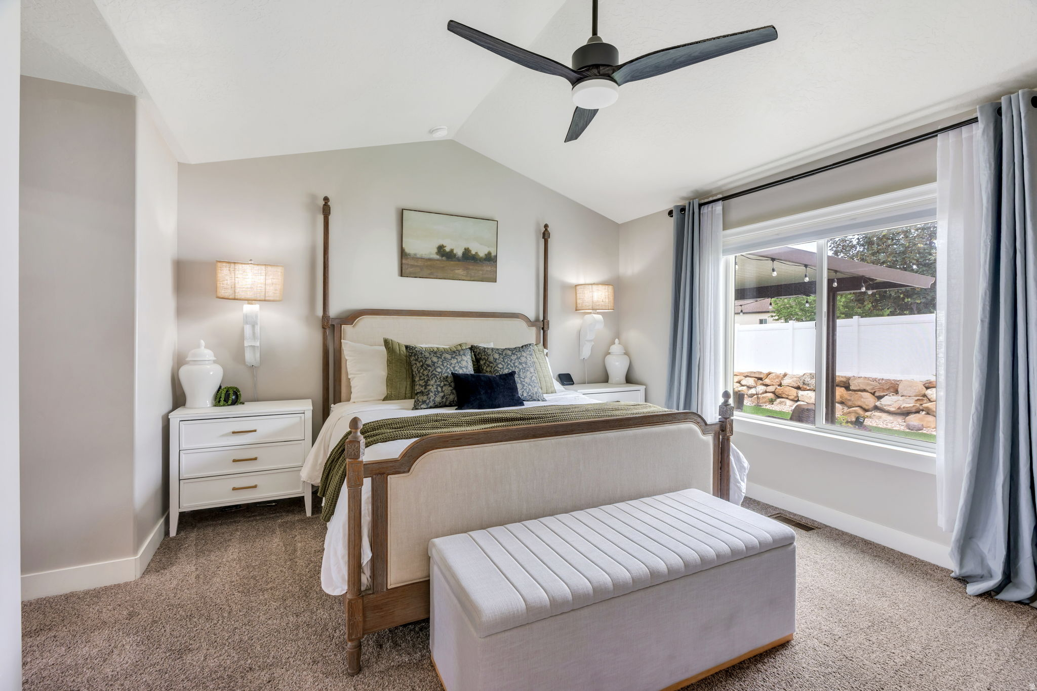 MOUNT LOAFER - Residential