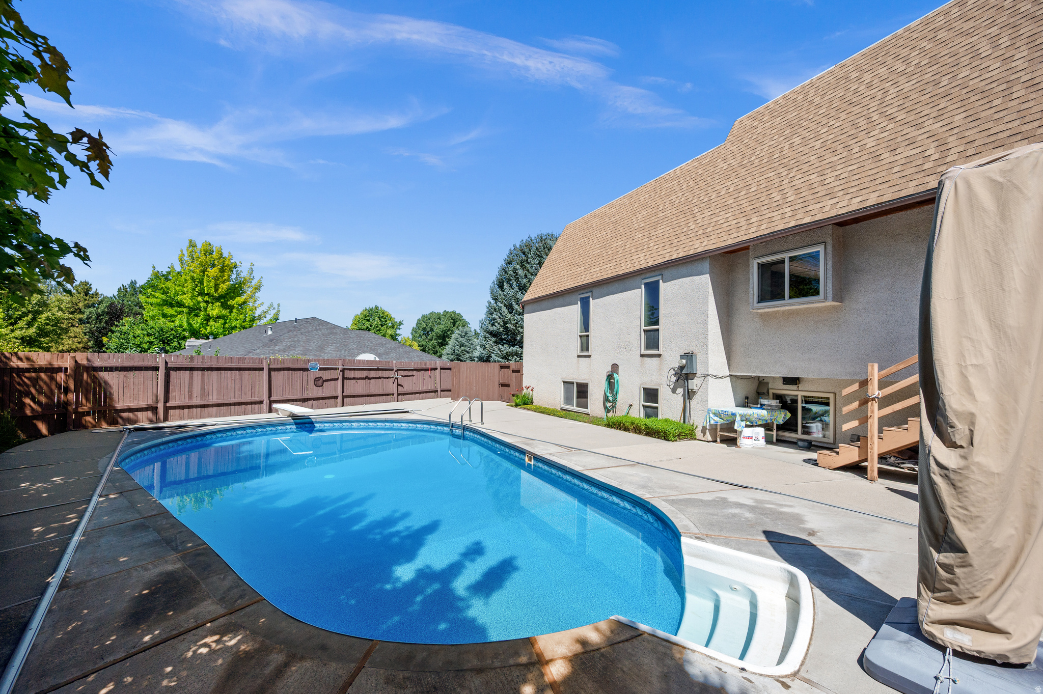 HOLLADAY GROVE - Residential