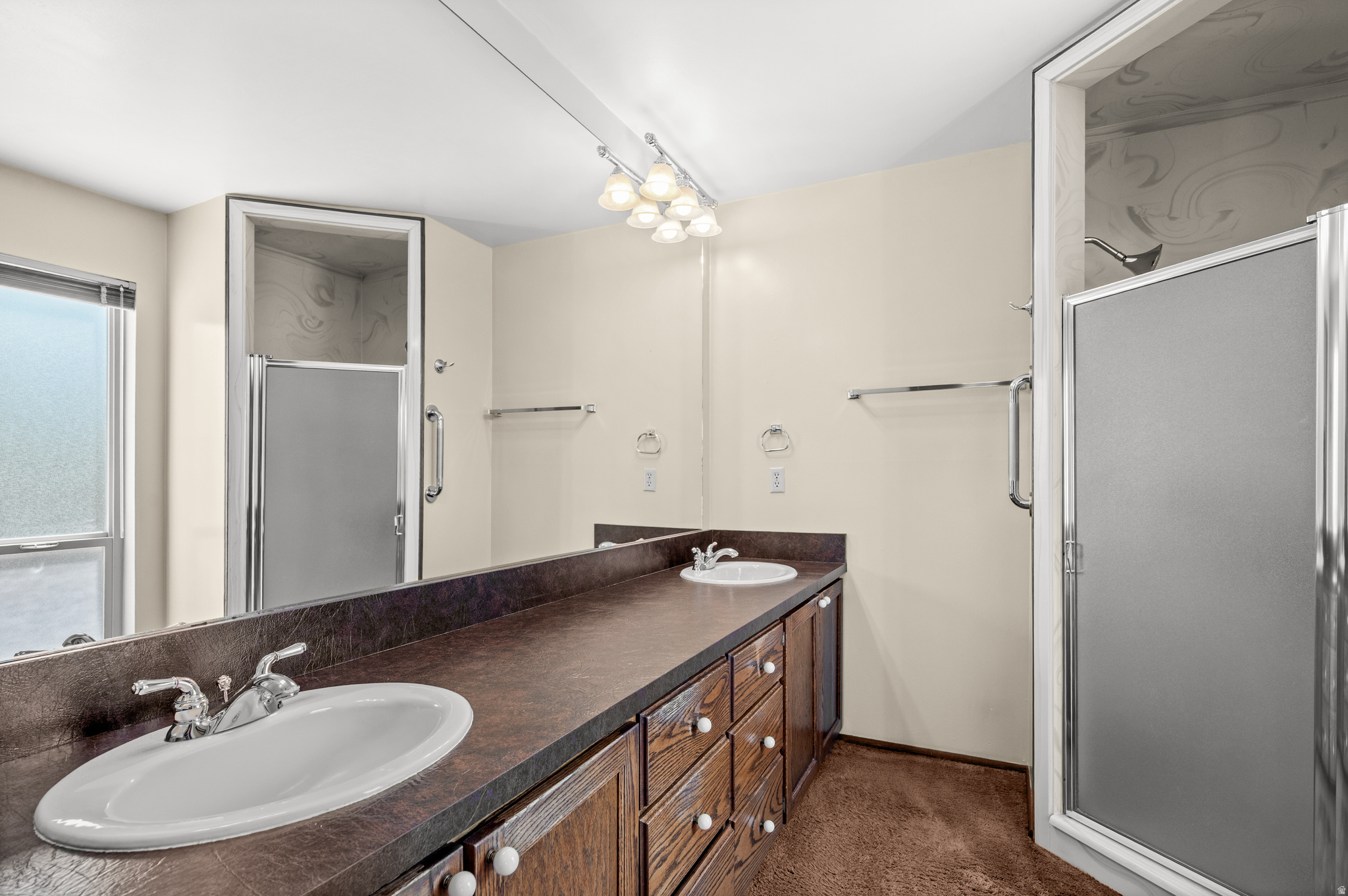 HOLLADAY GROVE - Residential