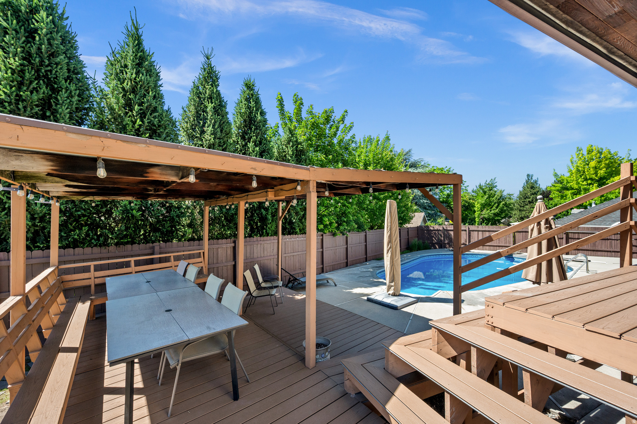 HOLLADAY GROVE - Residential