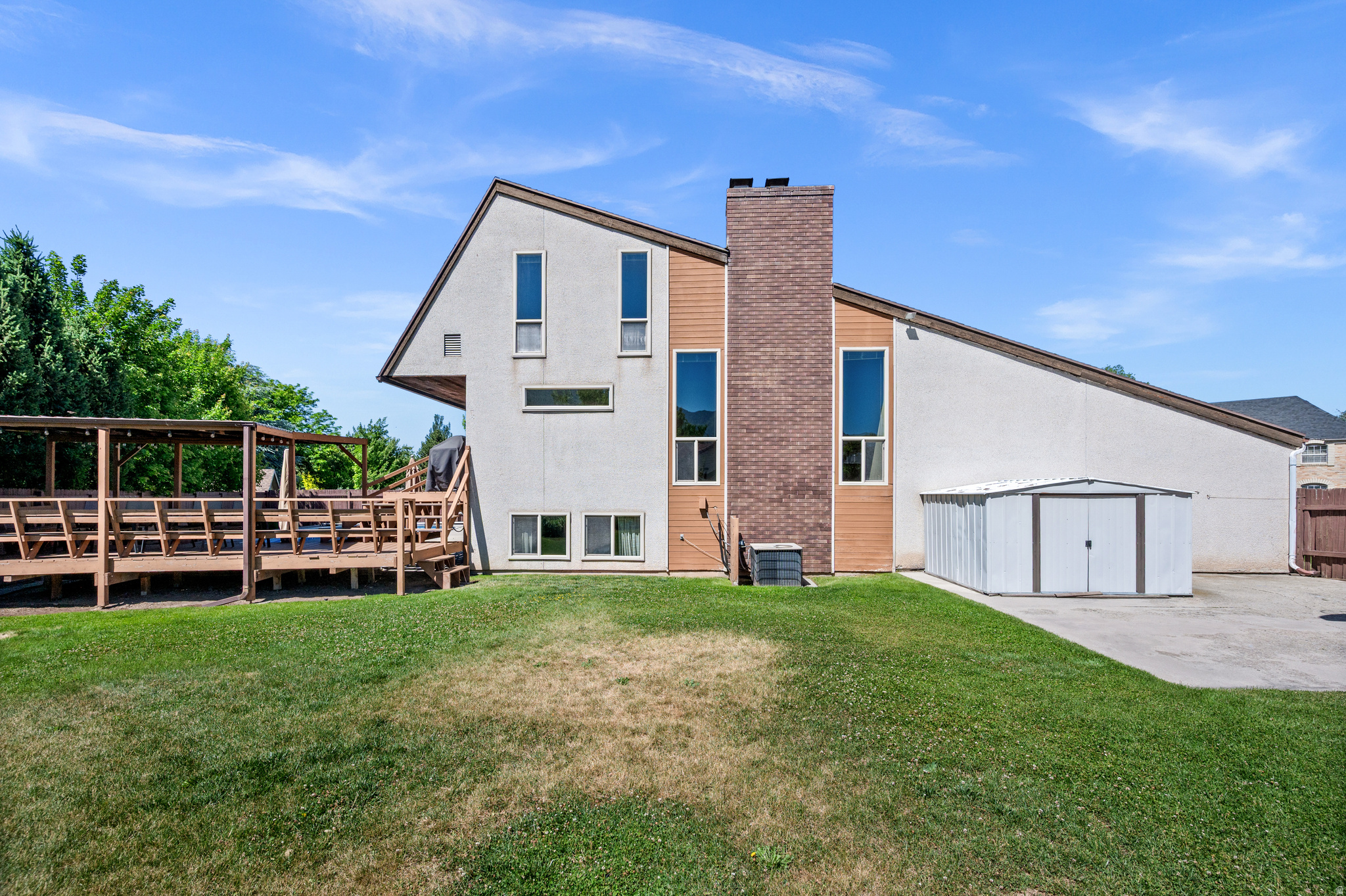 HOLLADAY GROVE - Residential