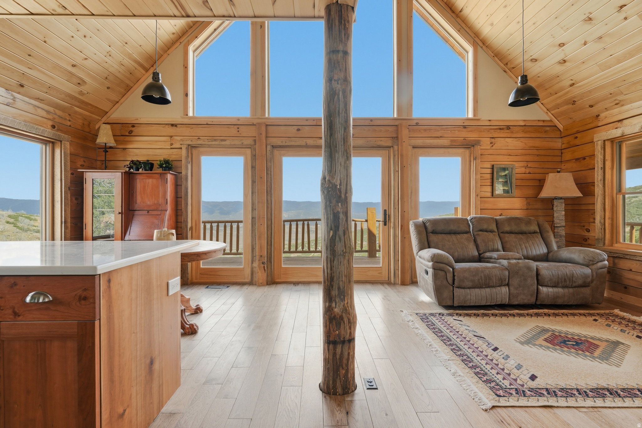 INDIAN RIDGE - Residential