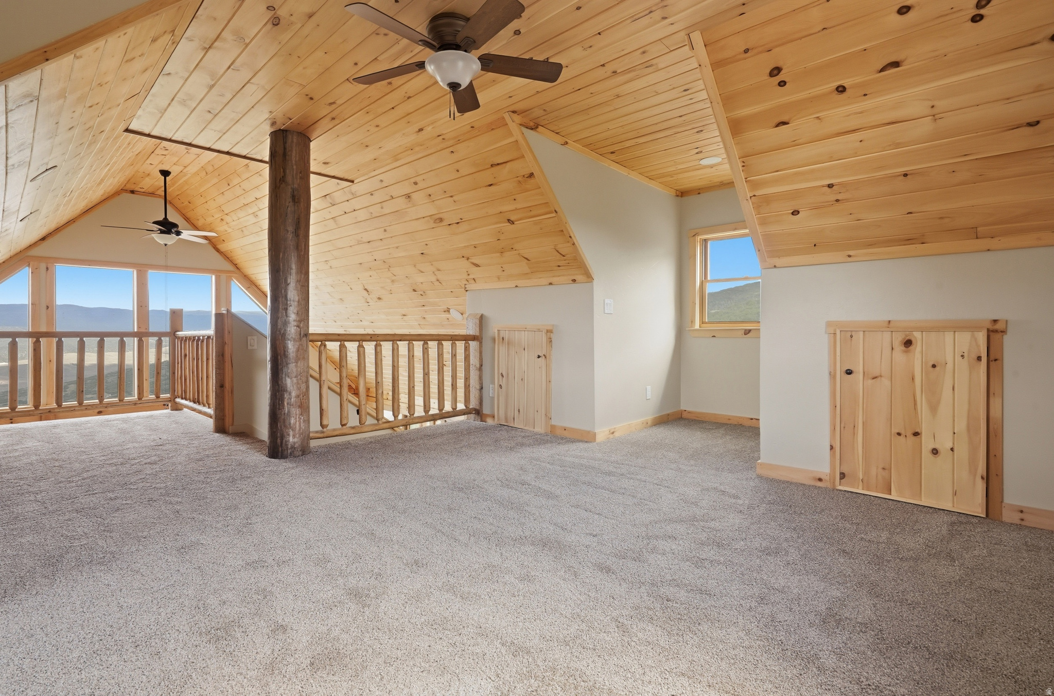 INDIAN RIDGE - Residential
