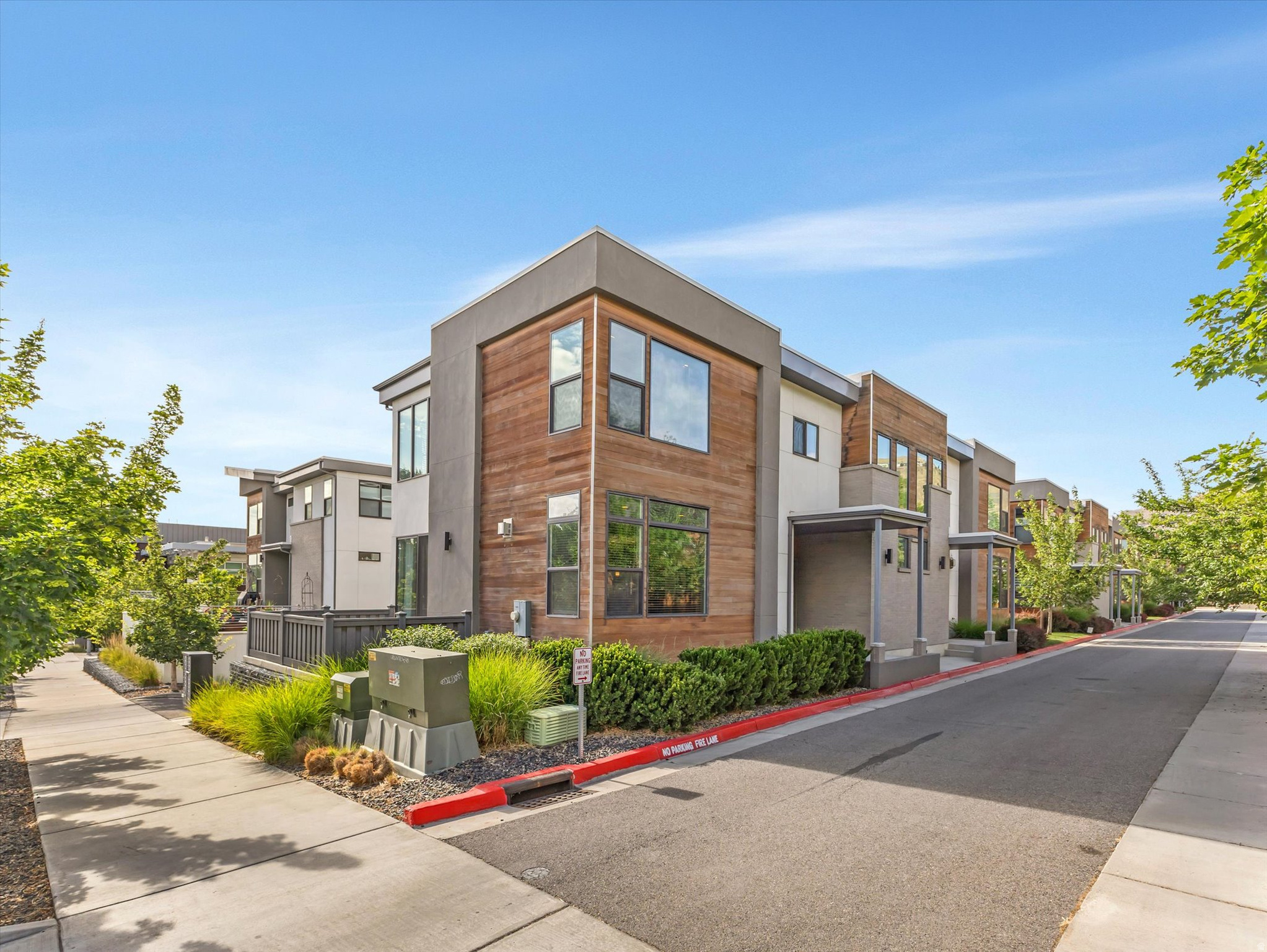 DISTRICT - Residential