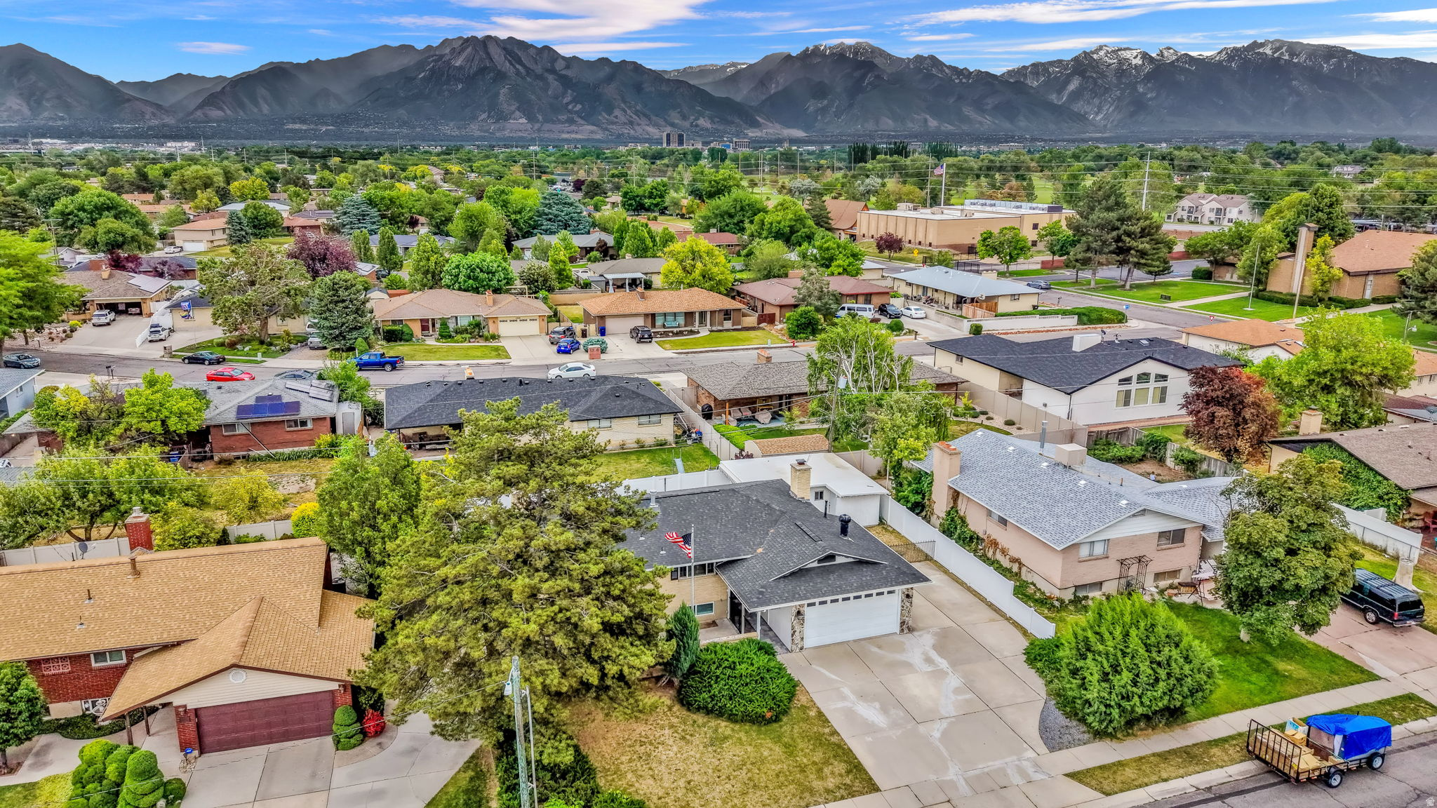 MEADOWBROOK FARMS - Residential