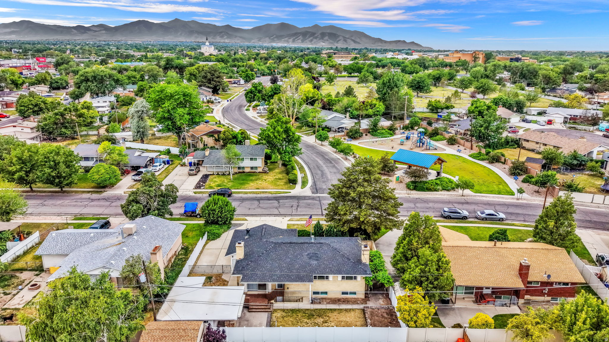 MEADOWBROOK FARMS - Residential