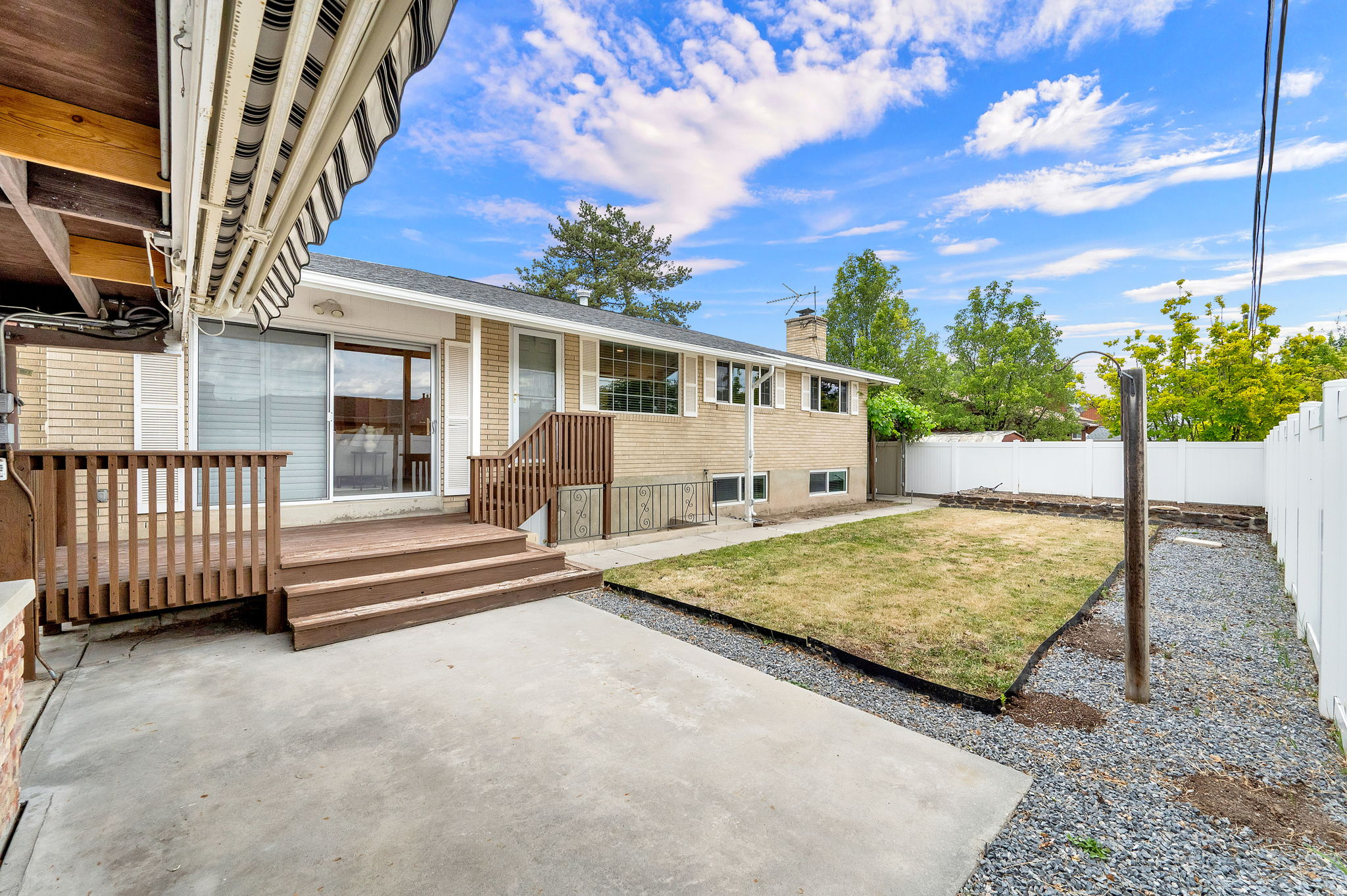 MEADOWBROOK FARMS - Residential