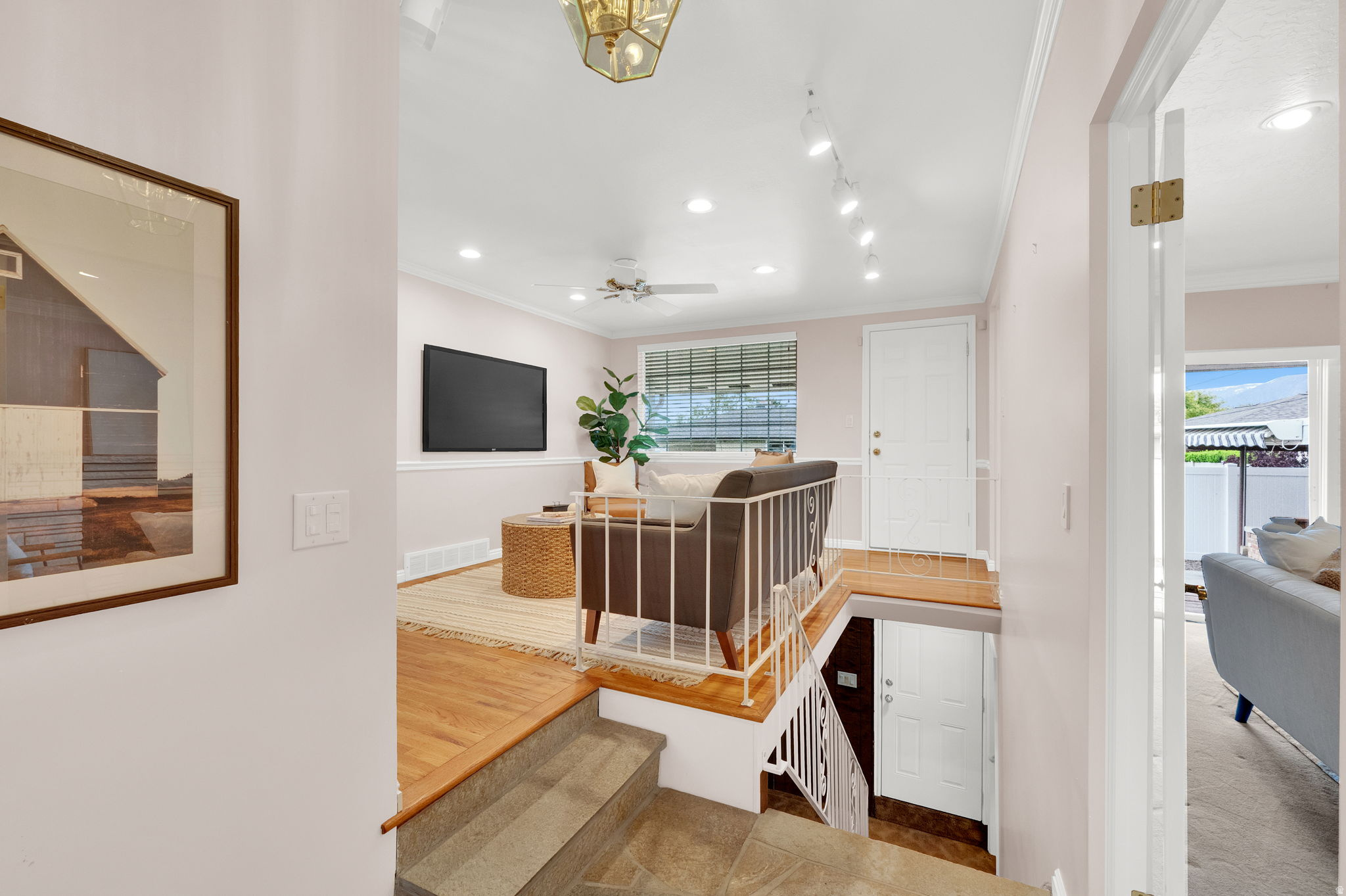 MEADOWBROOK FARMS - Residential