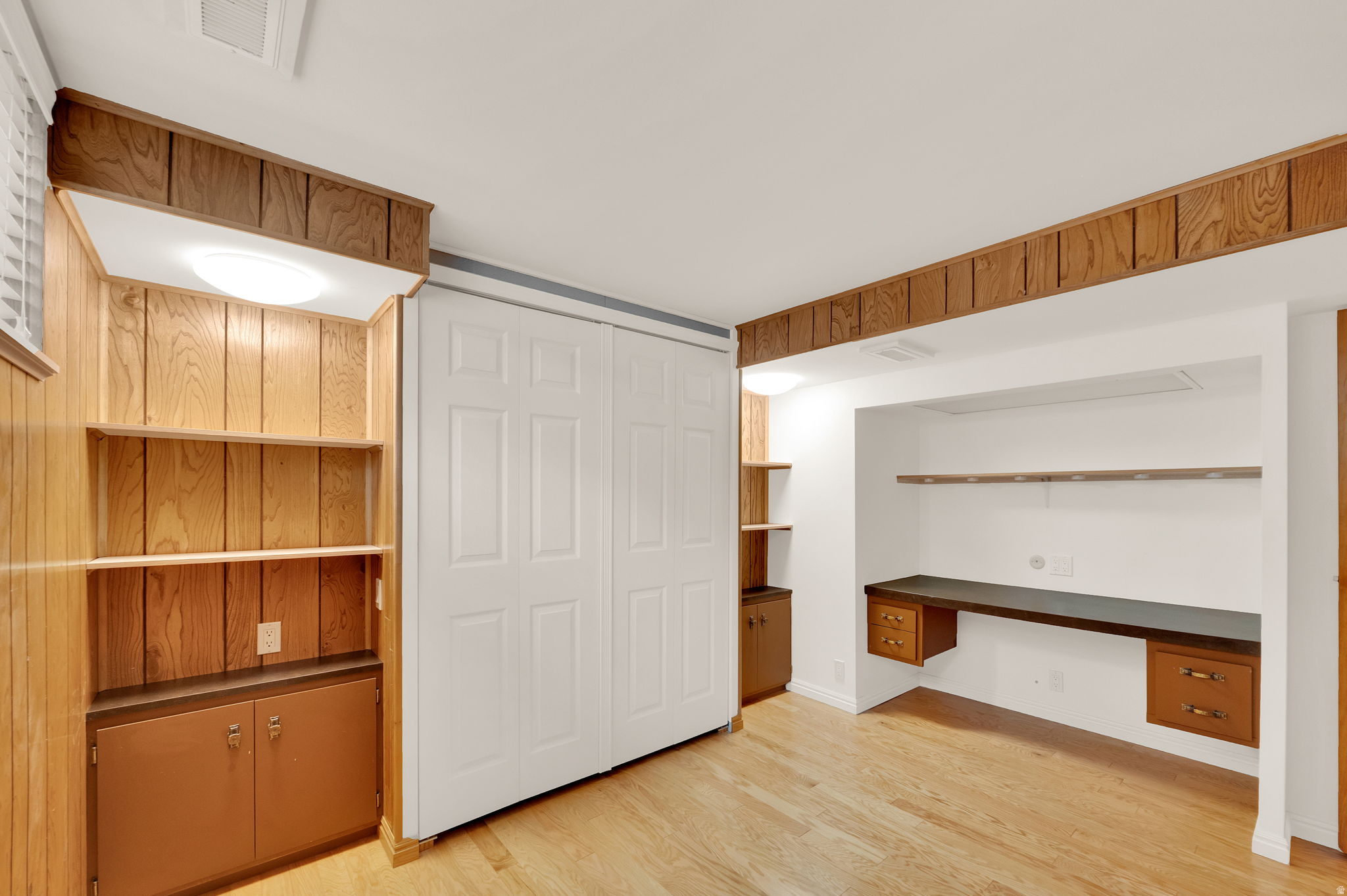 MEADOWBROOK FARMS - Residential