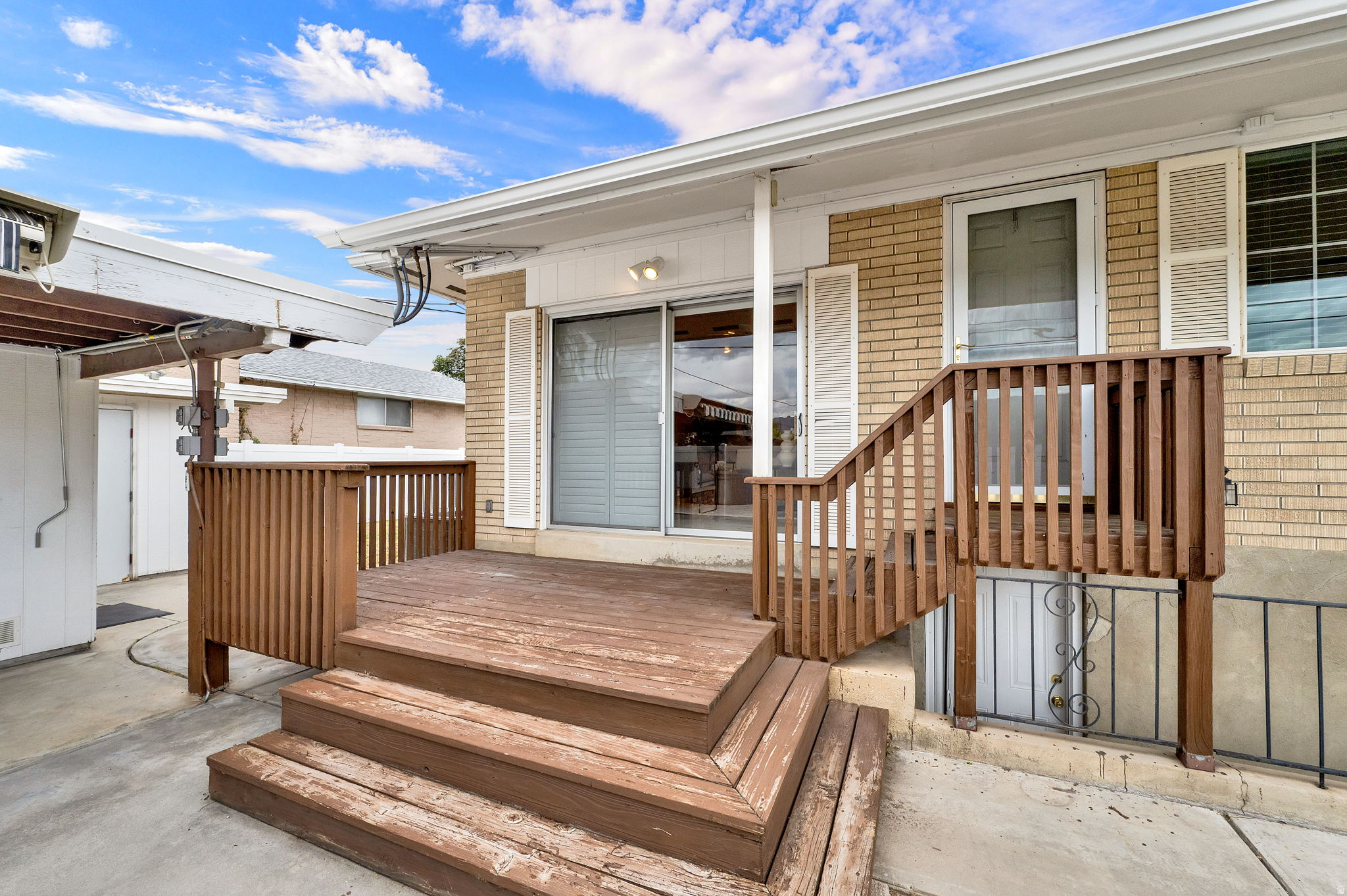 MEADOWBROOK FARMS - Residential