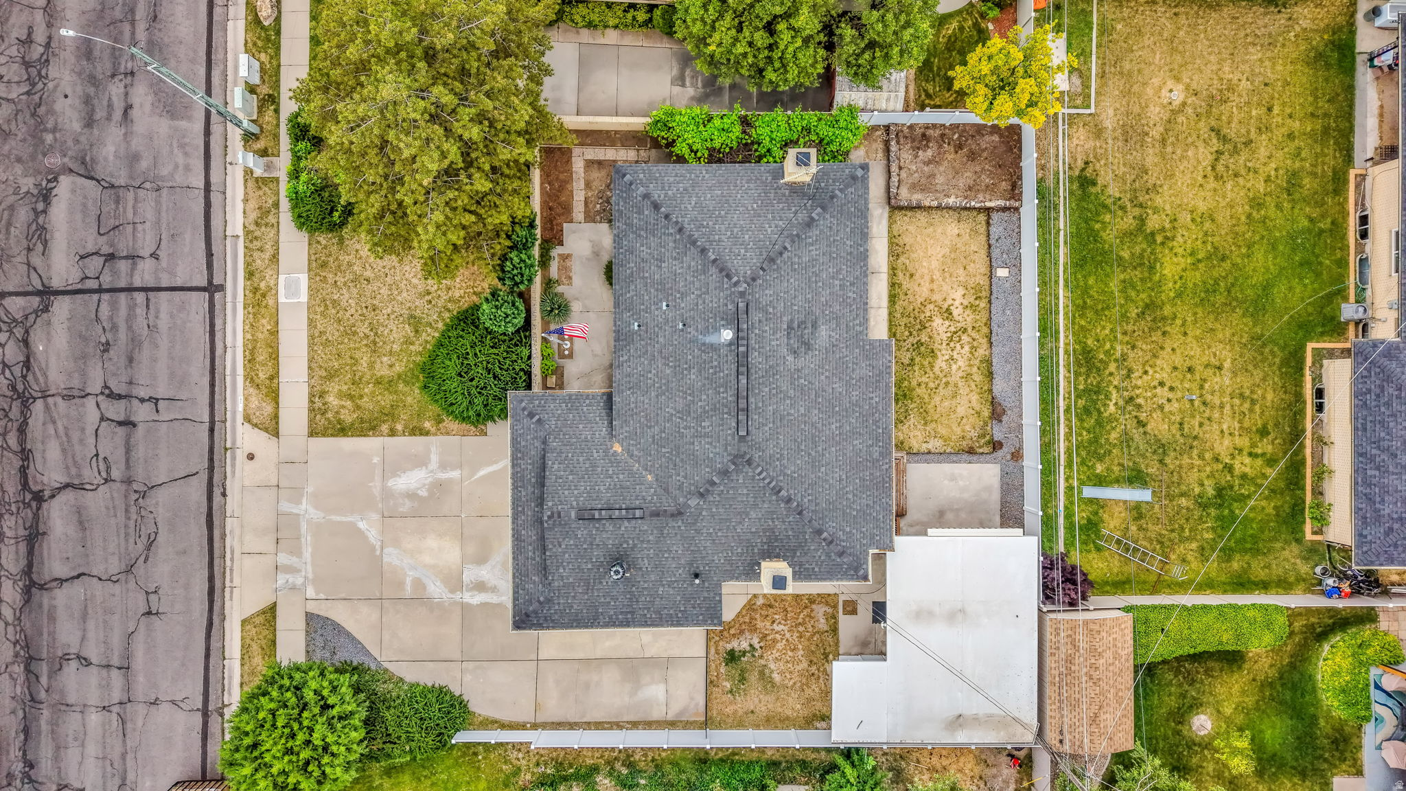 MEADOWBROOK FARMS - Residential