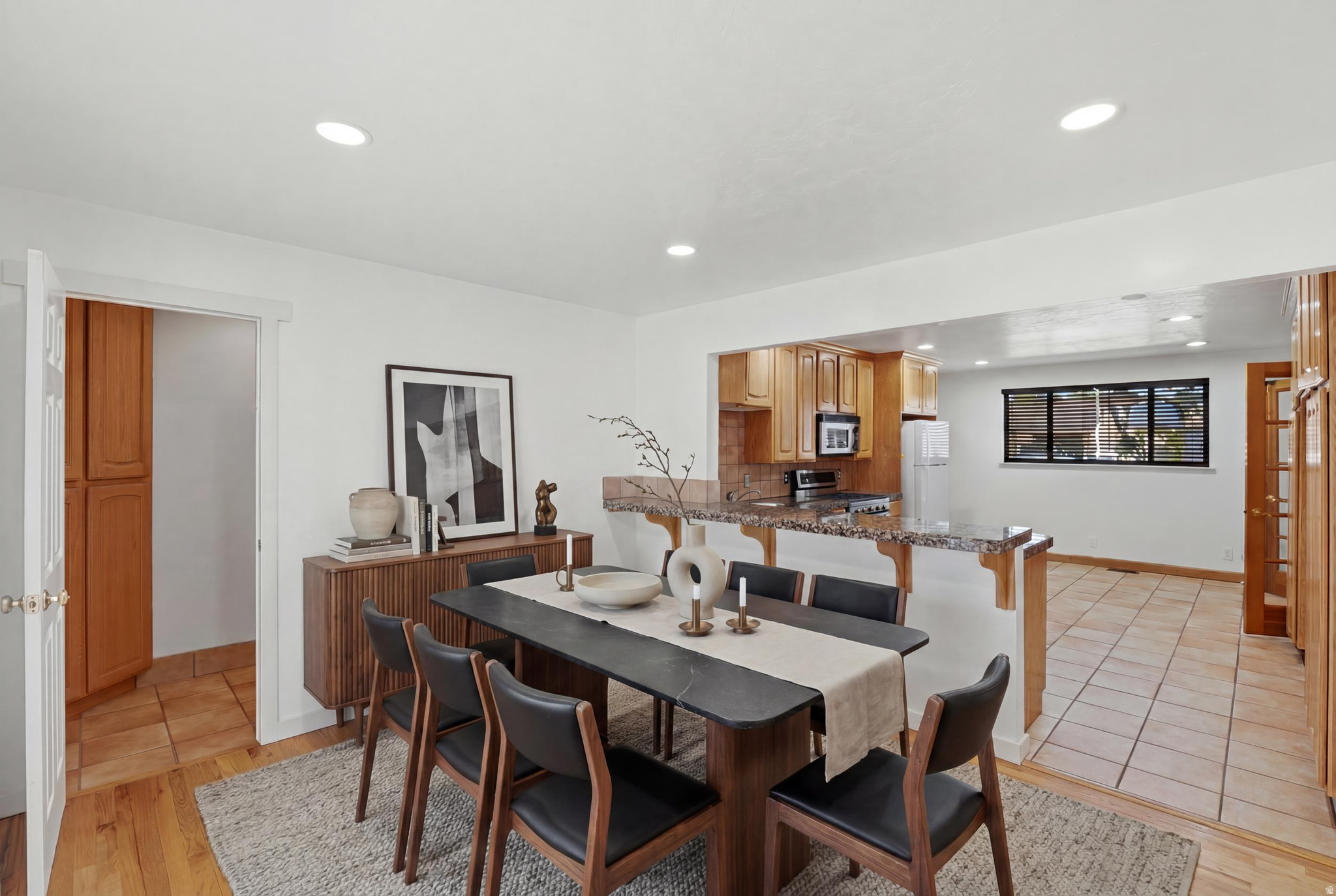 HOFFMAN HEIGHTS - Residential