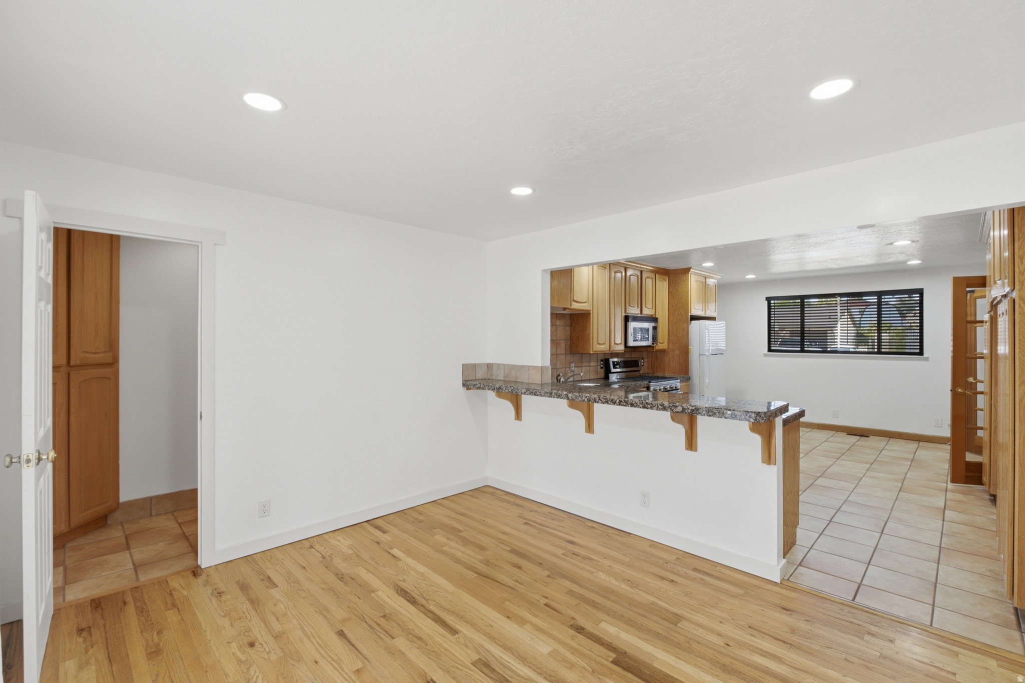 HOFFMAN HEIGHTS - Residential