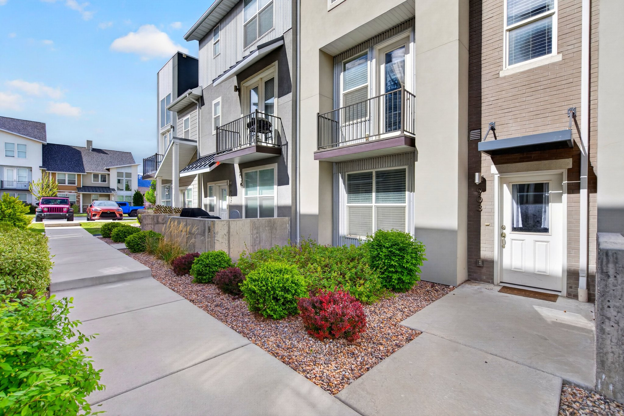 RIDGE - Residential