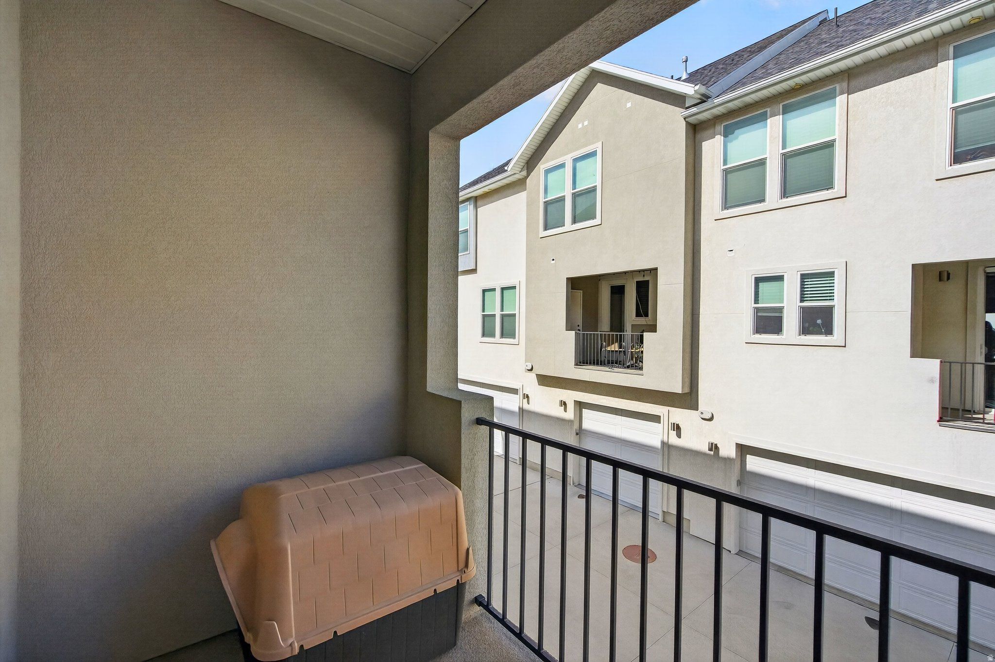 RIDGE - Residential