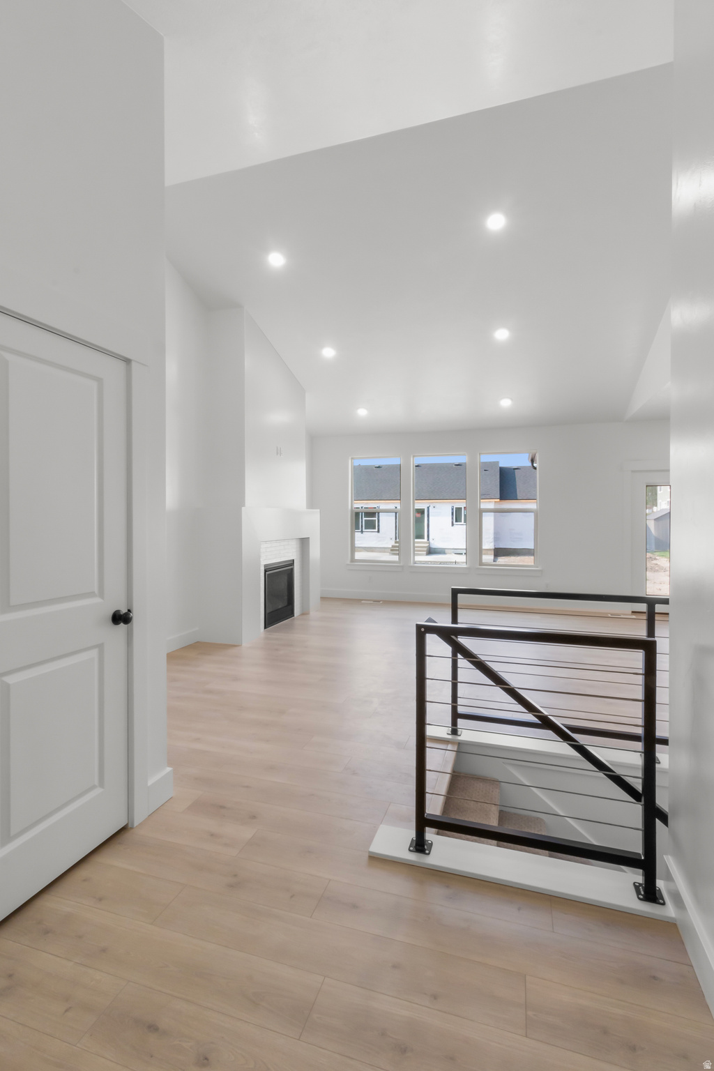 RIVERS EDGE - Residential