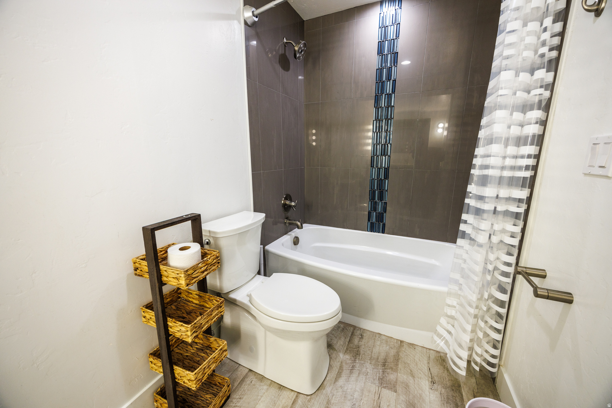 KYSER MEADOWS - Residential