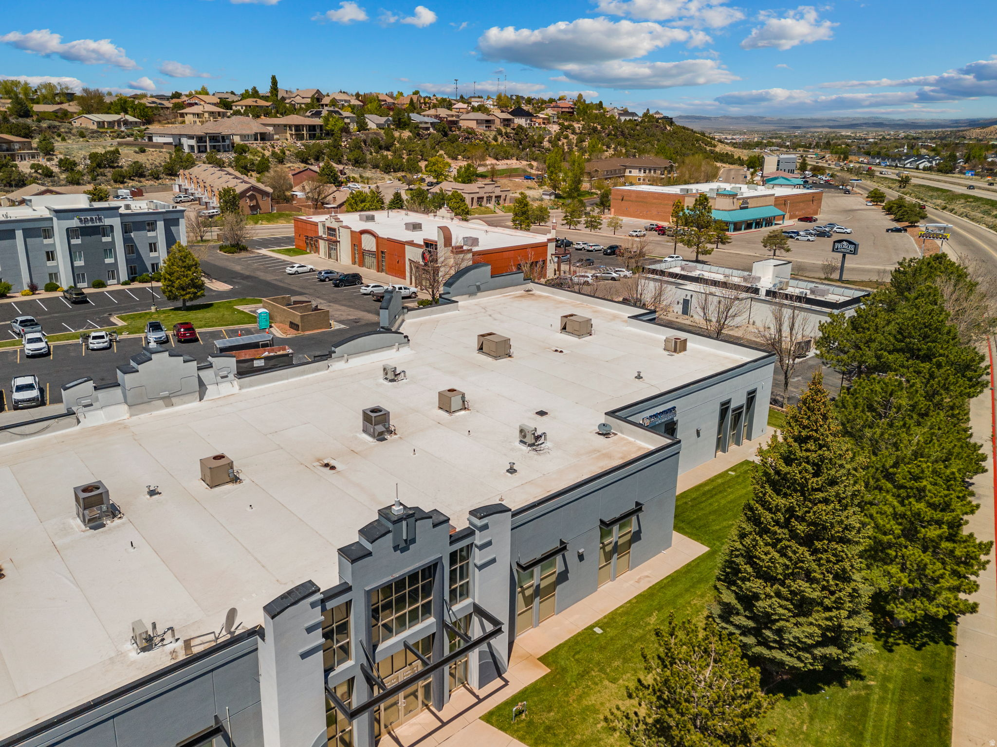 PIONEER PLAZA - Commercial Lease