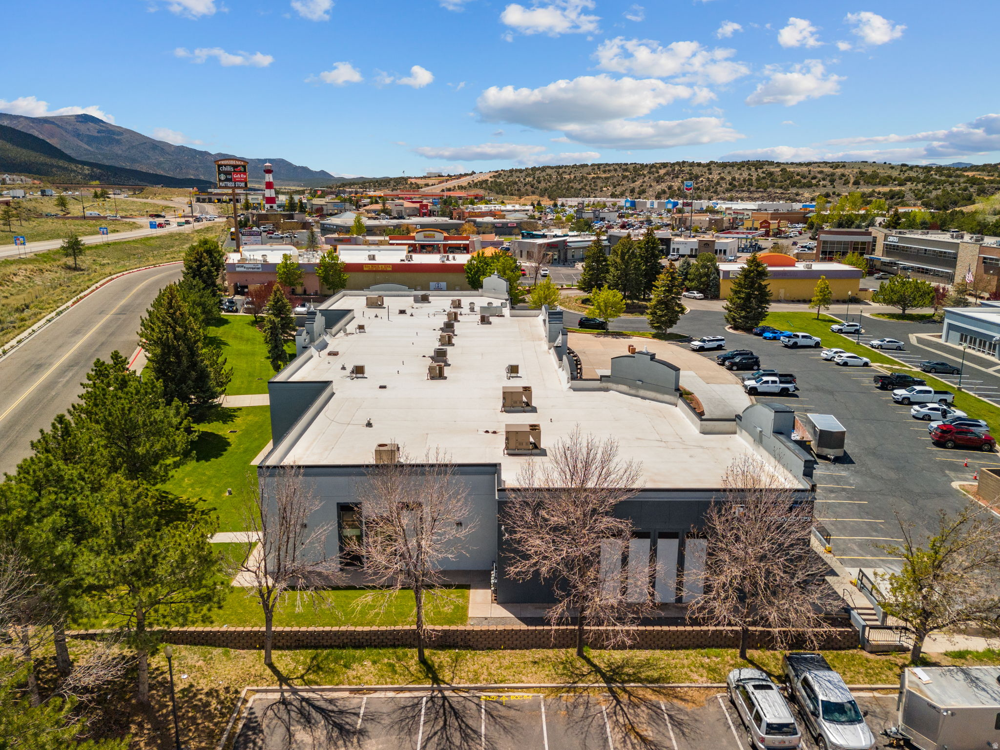 PIONEER PLAZA - Commercial Lease