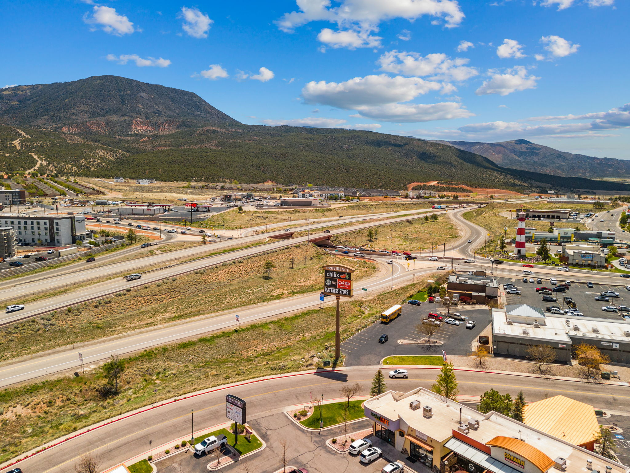 PIONEER PLAZA - Commercial Lease