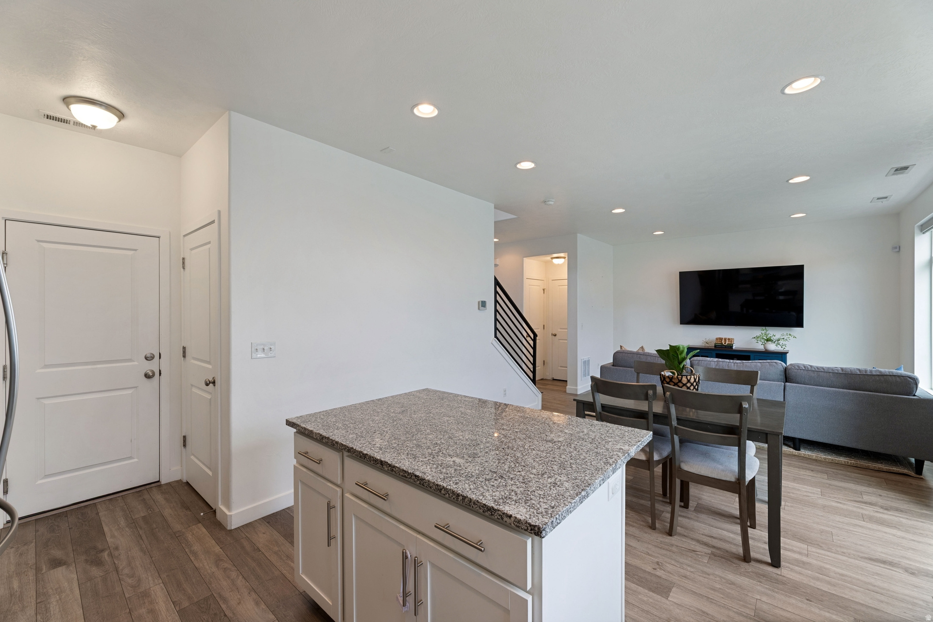 STONE CREEK - Residential