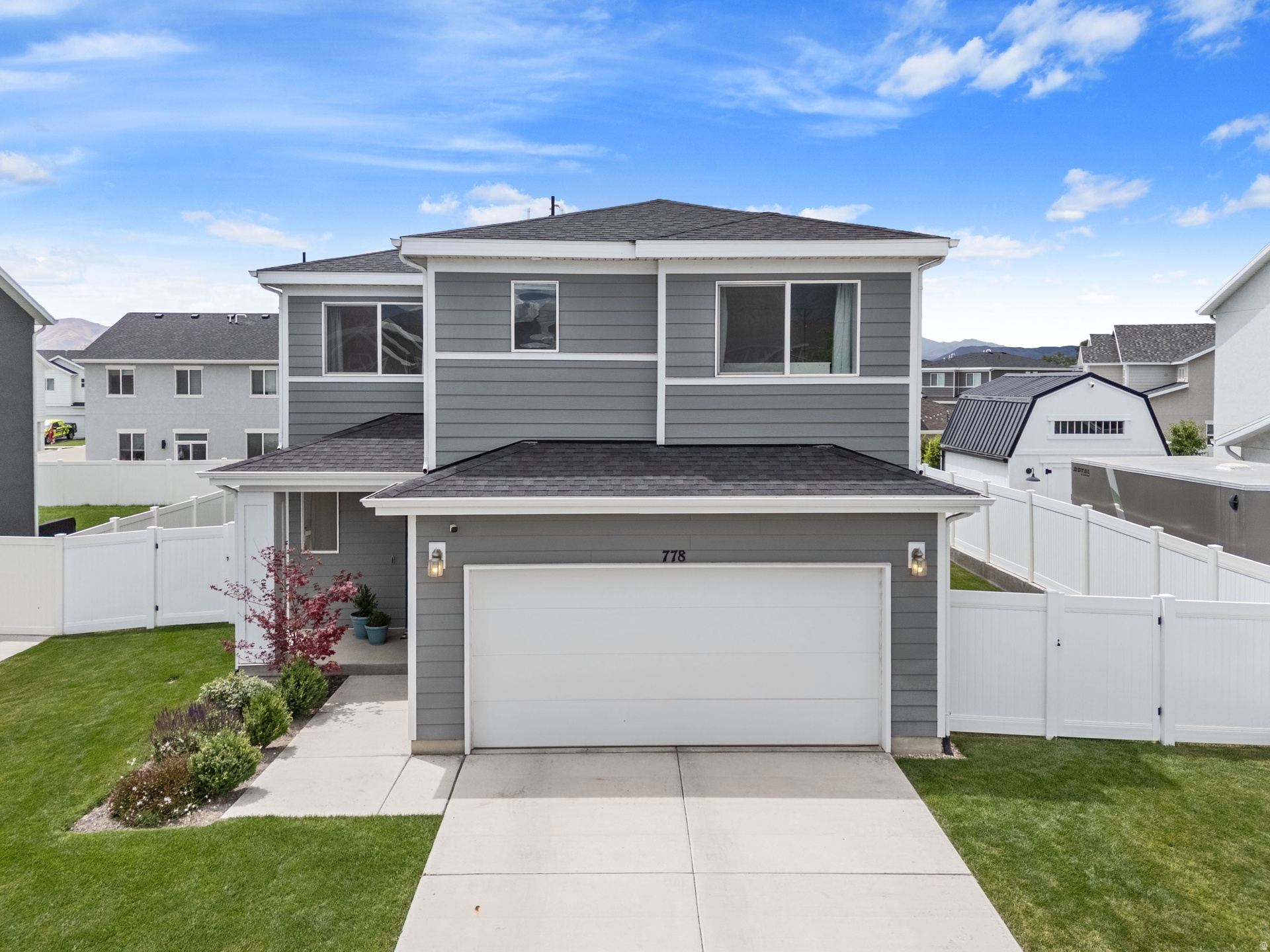 STONE CREEK - Residential