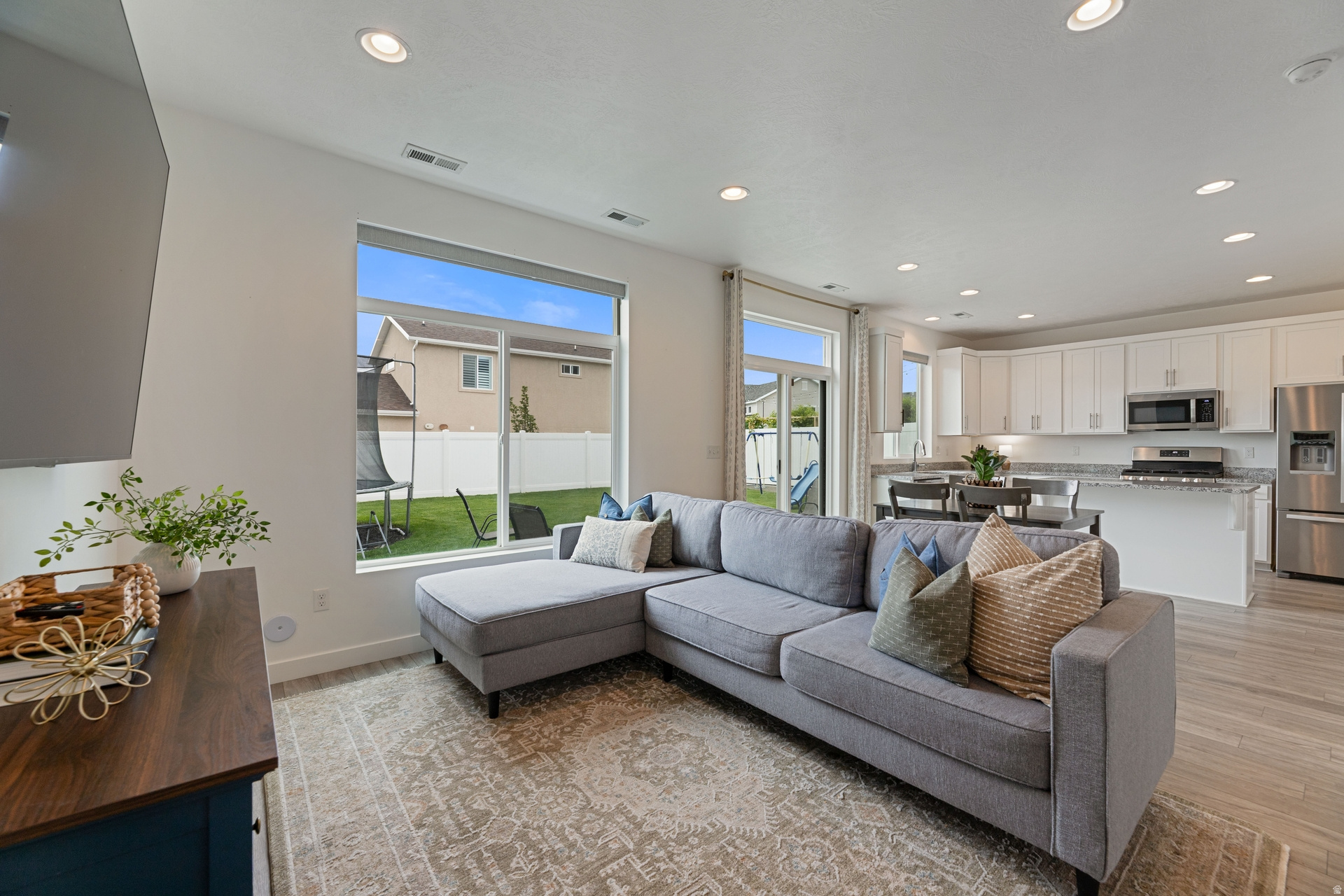 STONE CREEK - Residential