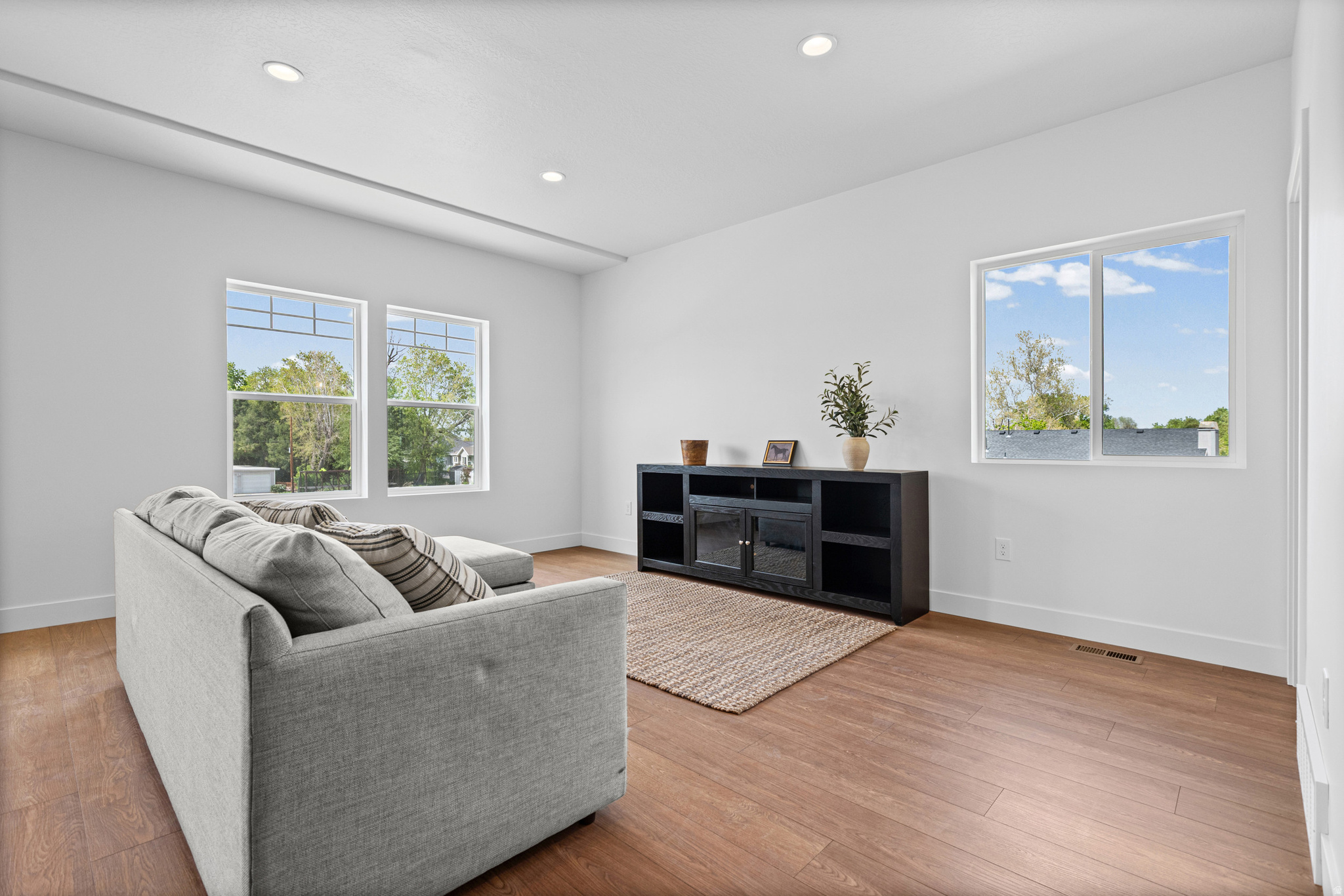 WOODHAVEN ESTATES - Residential